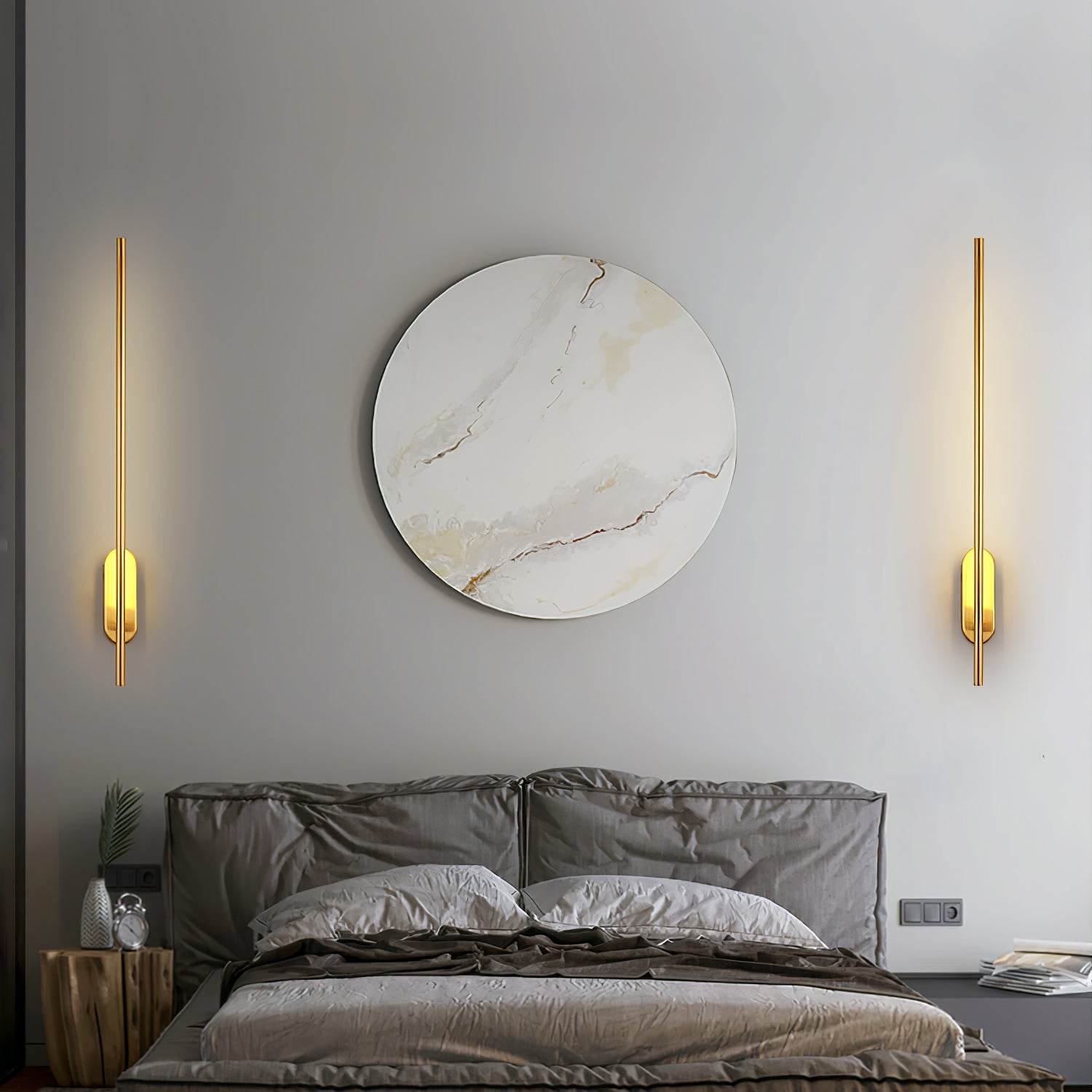 stick-shaped-metal-sconce-anzaz-Brass-3