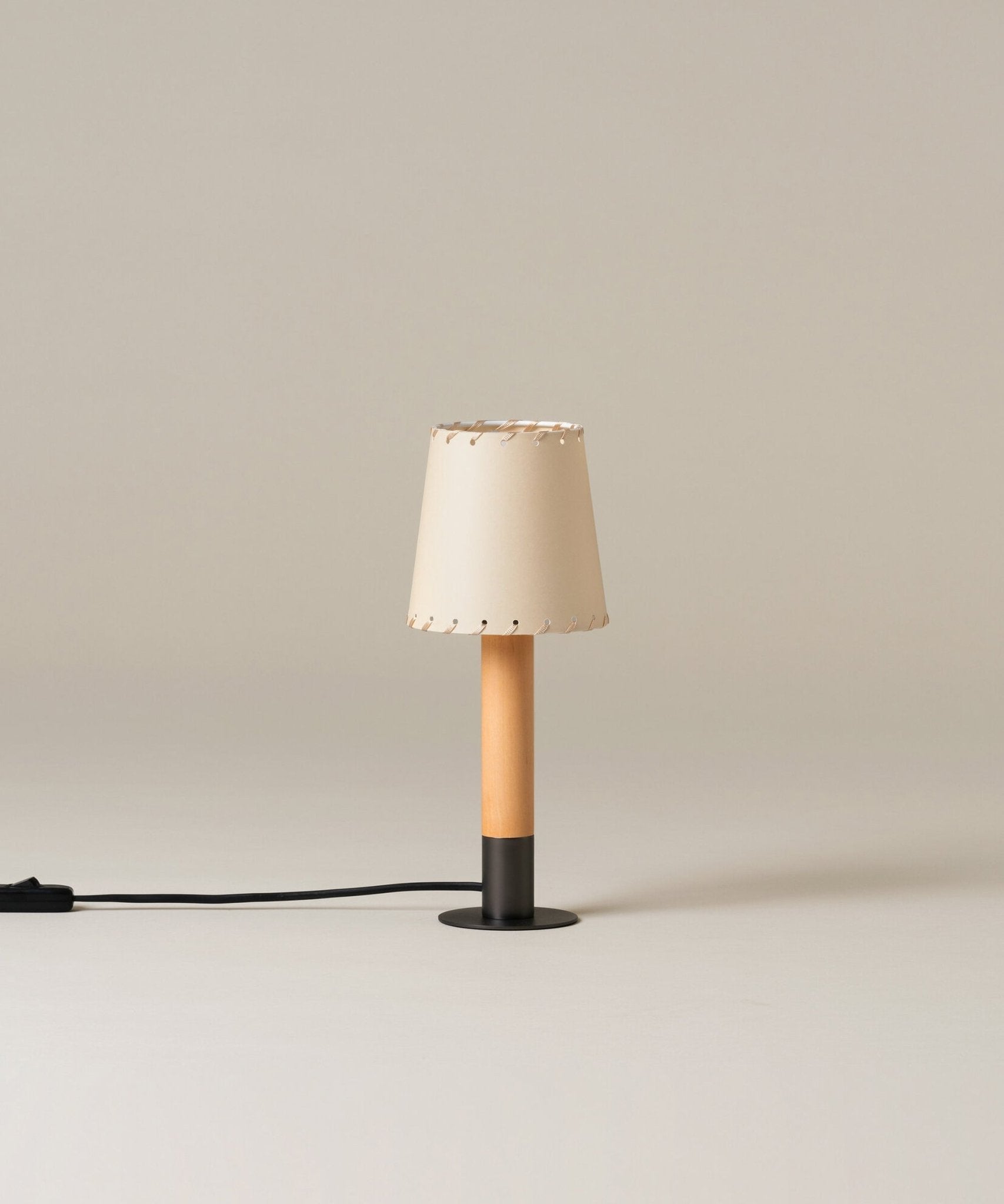 stitched-table-lamp-anzaz--39