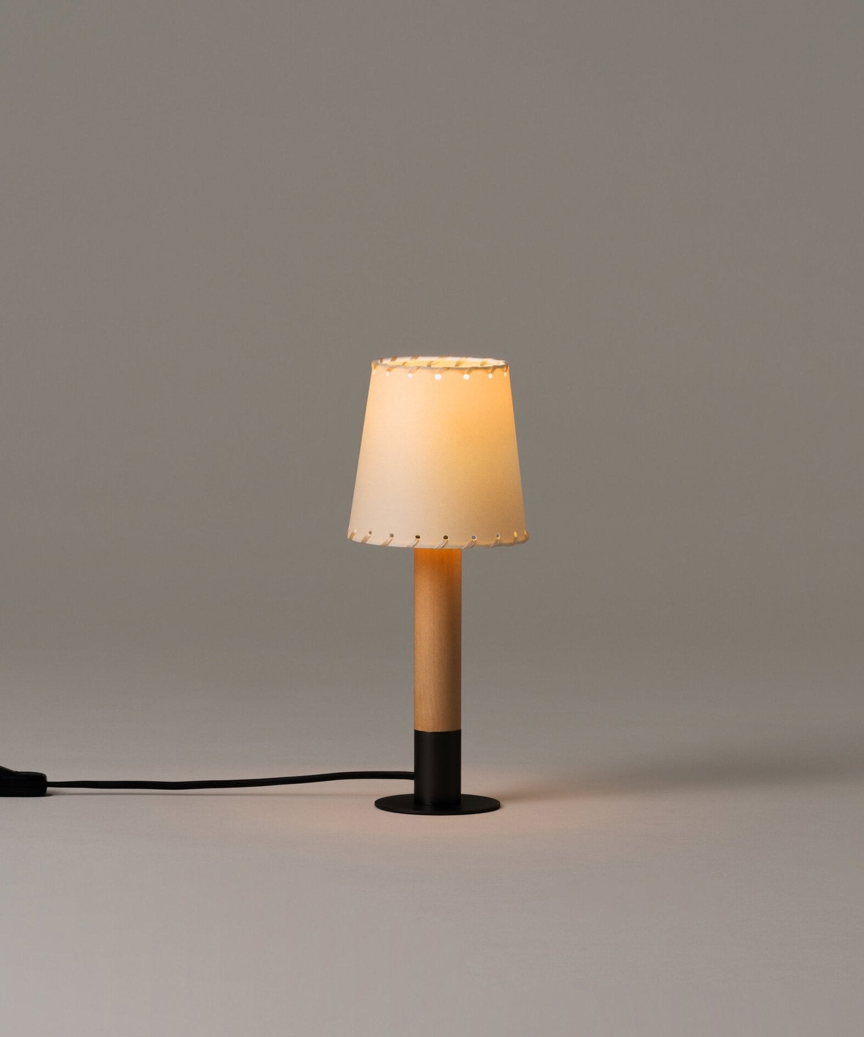 stitched-table-lamp-anzaz--41