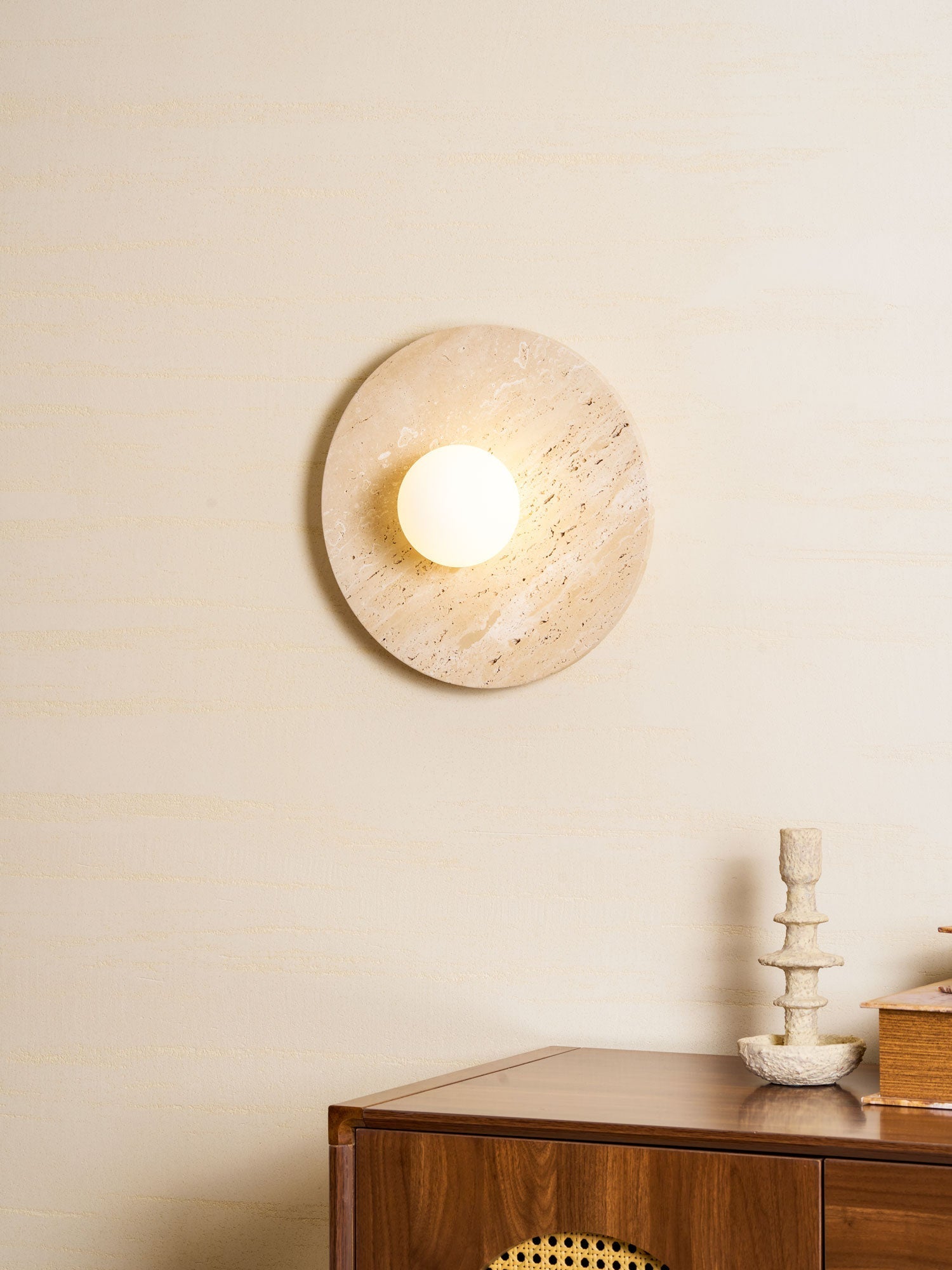 stone-lunar-eclipse-wall-light-anzaz--34