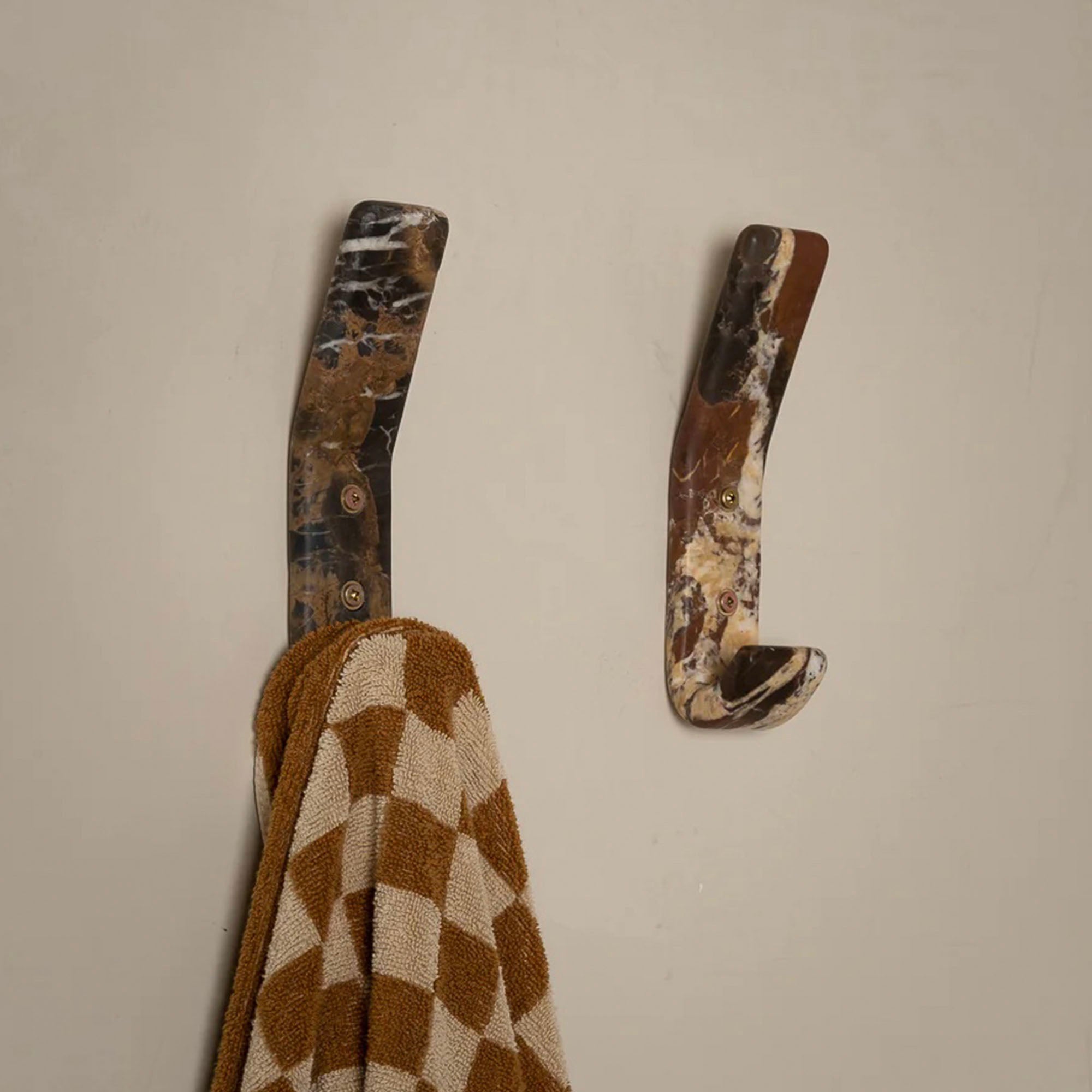 strata-wall-coat-hook-anzaz--18