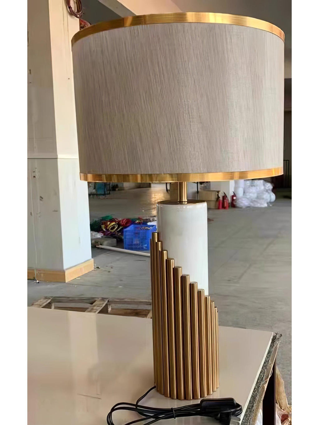 streamline-table-lamp-anzaz--17