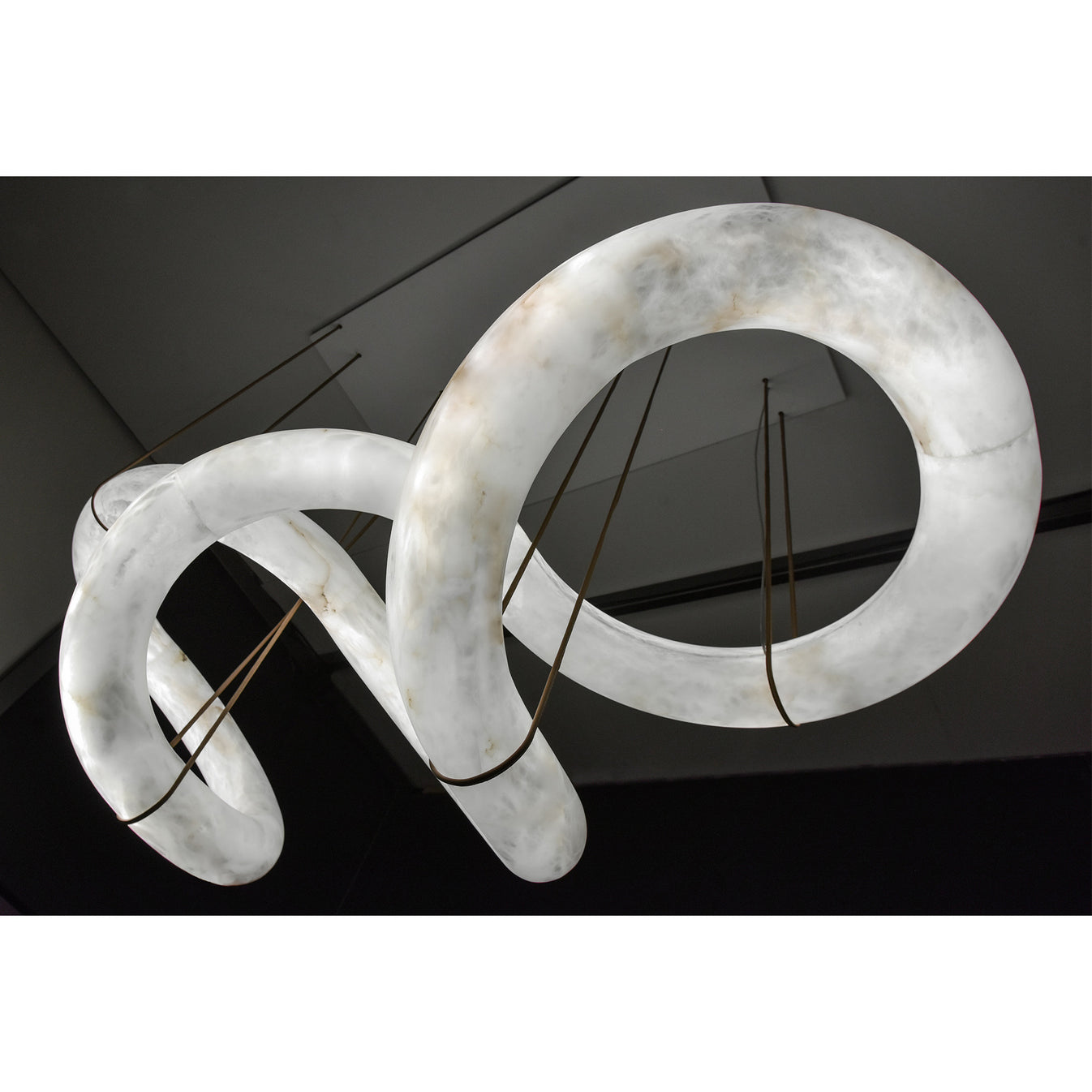 streamlined-pendant-lamp-anzaz--70