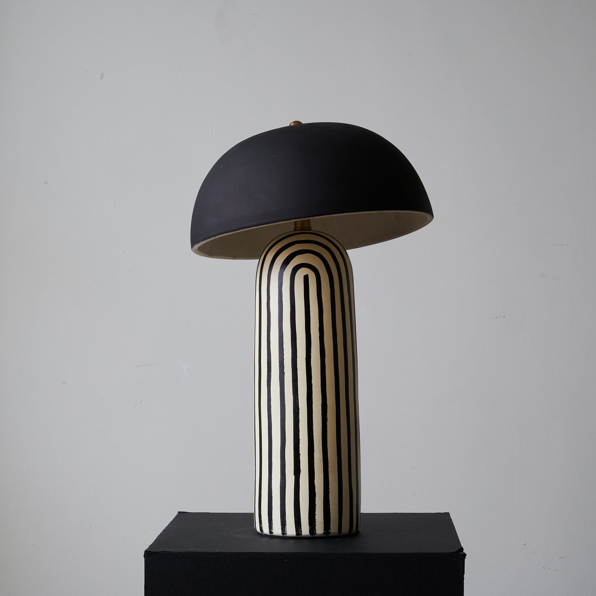 stria-table-lamp-anzaz--8