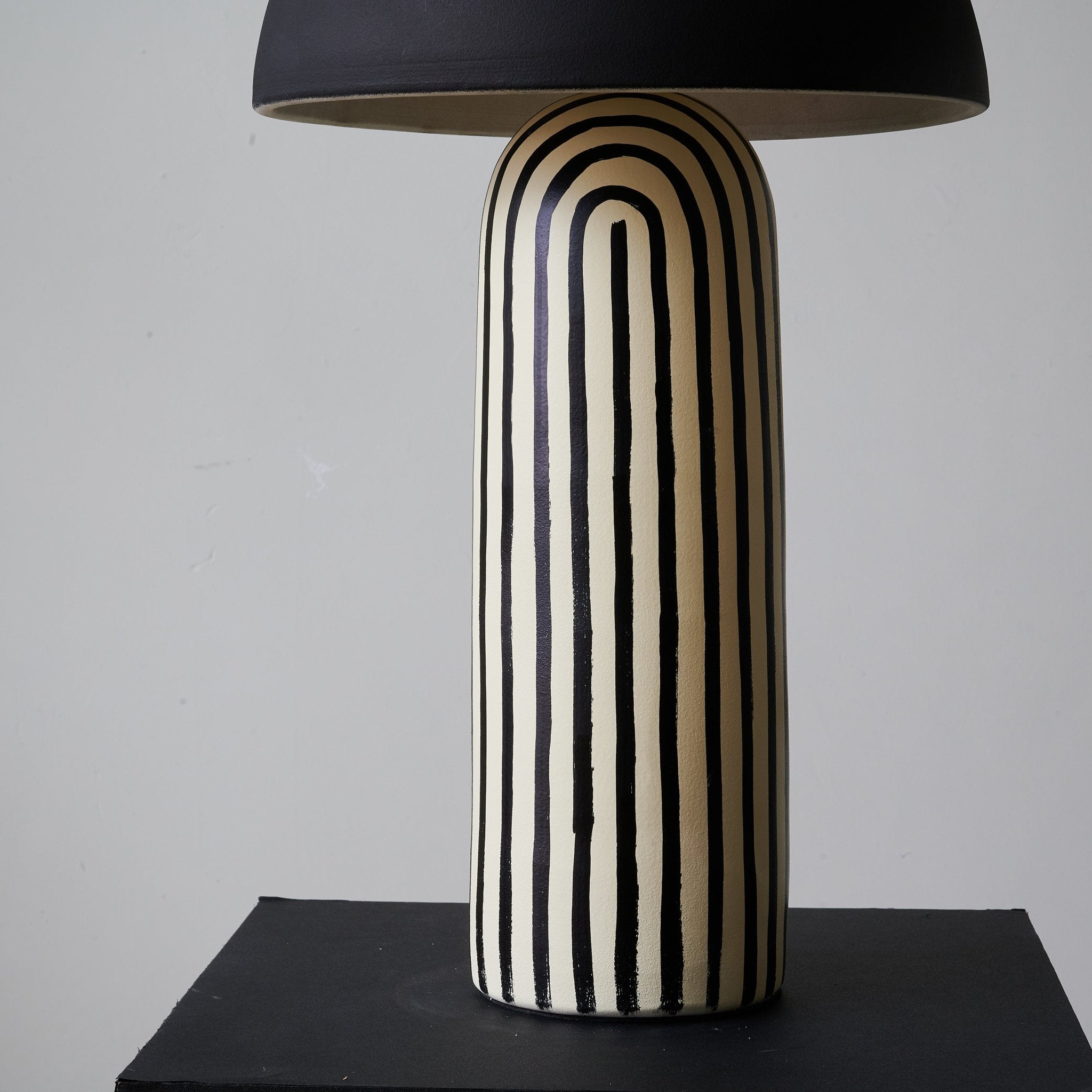 stria-table-lamp-anzaz--10