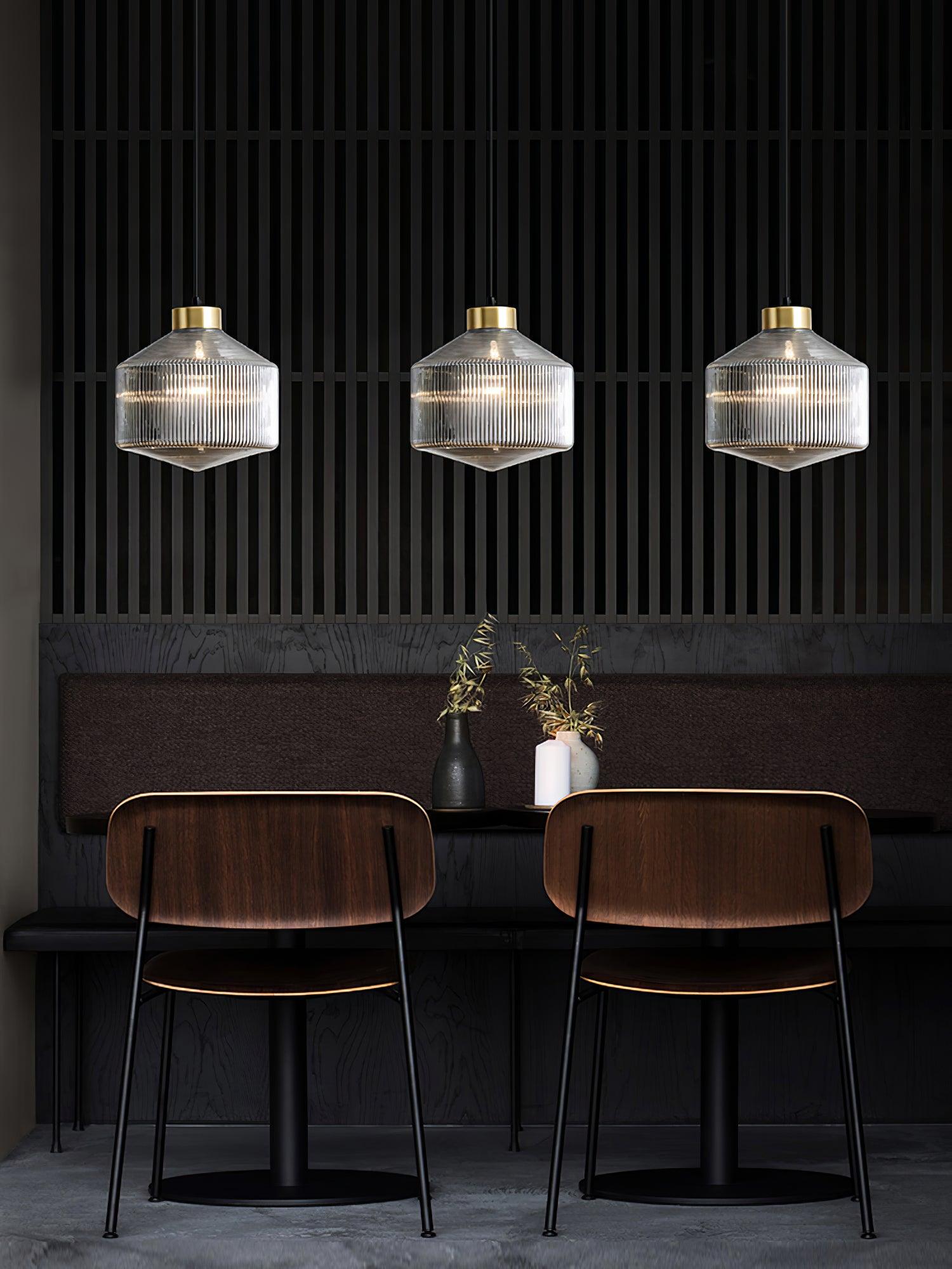 striped-spinning-top-pendant-light-anzaz--12