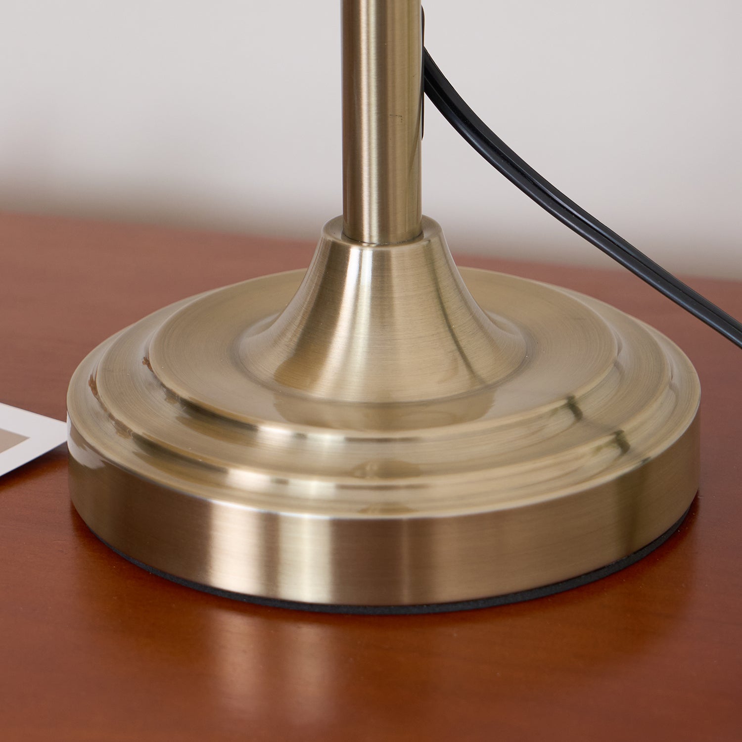 suffolk-table-lamp-anzaz--11