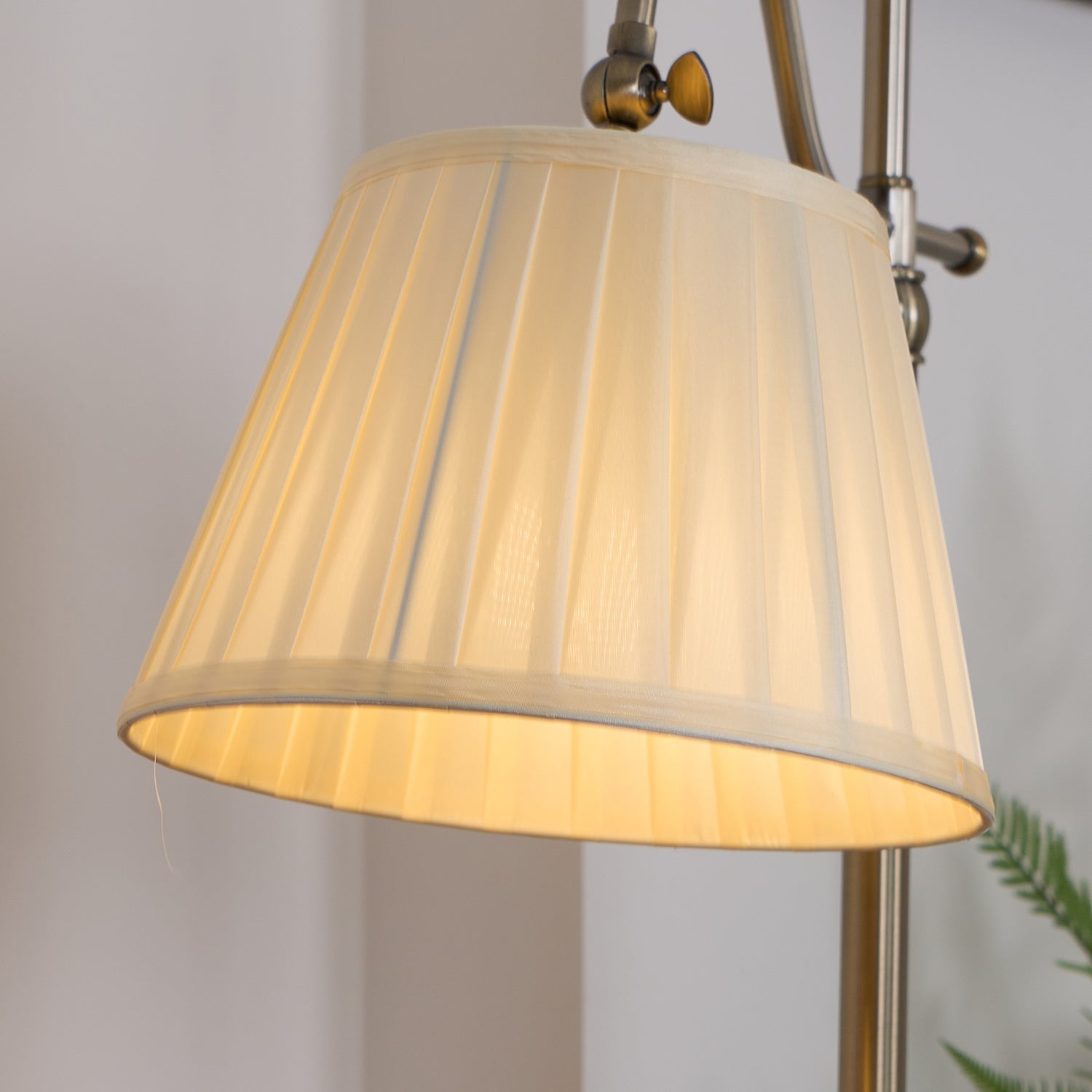 suffolk-table-lamp-anzaz--14