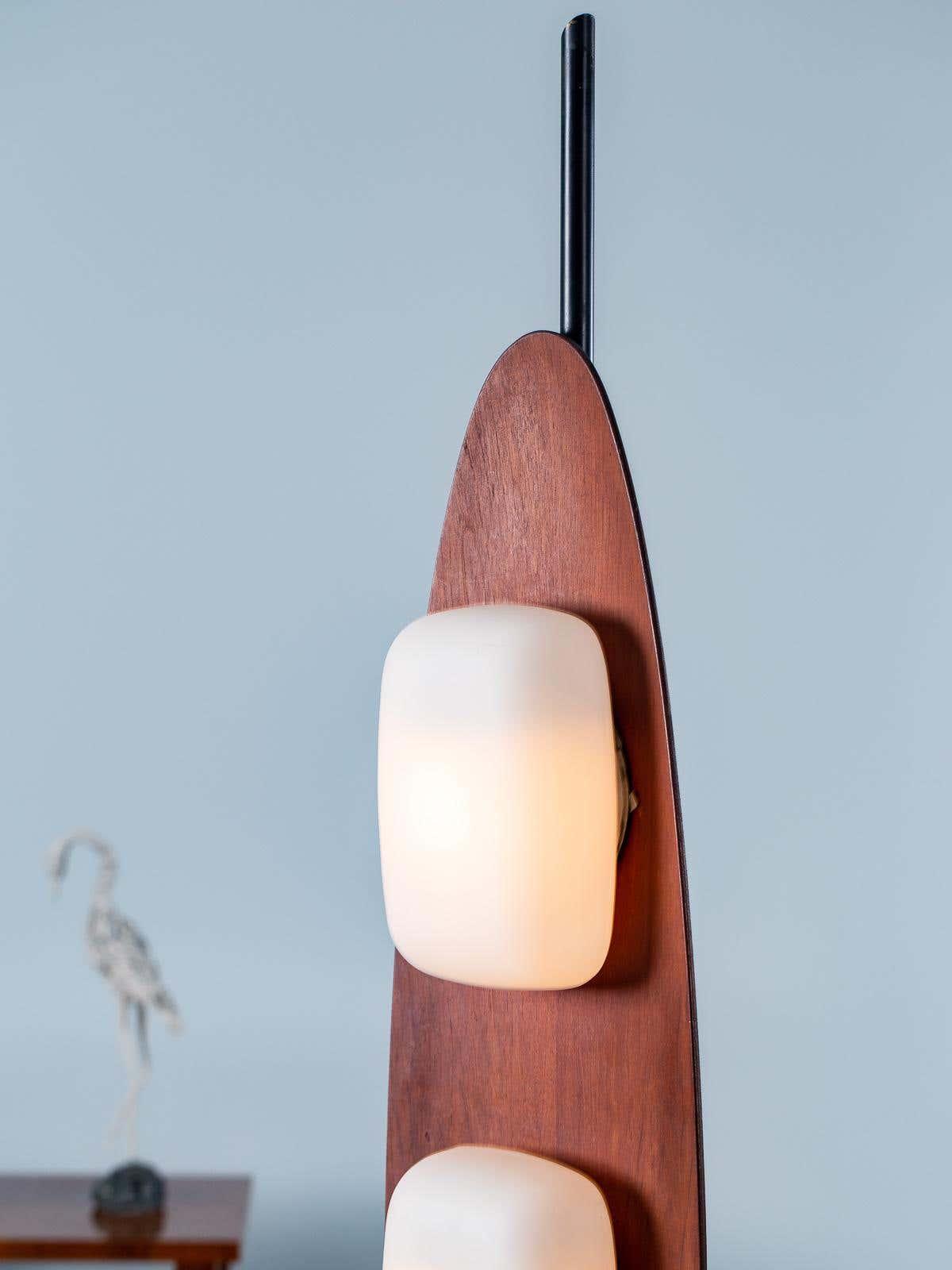surfboard-floor-lamp-anzaz--34