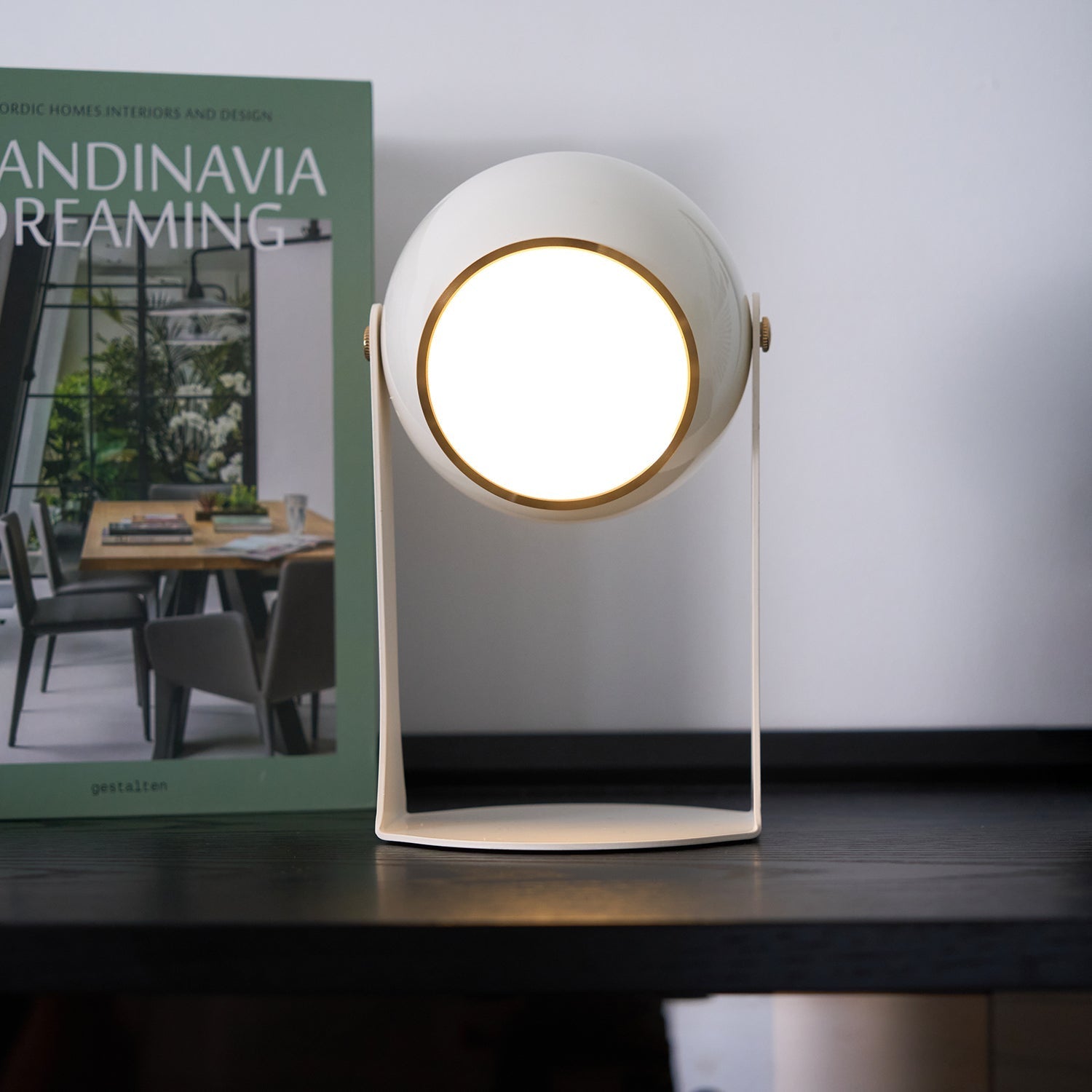 svejk-built-in-battery-table-lamp-anzaz--4