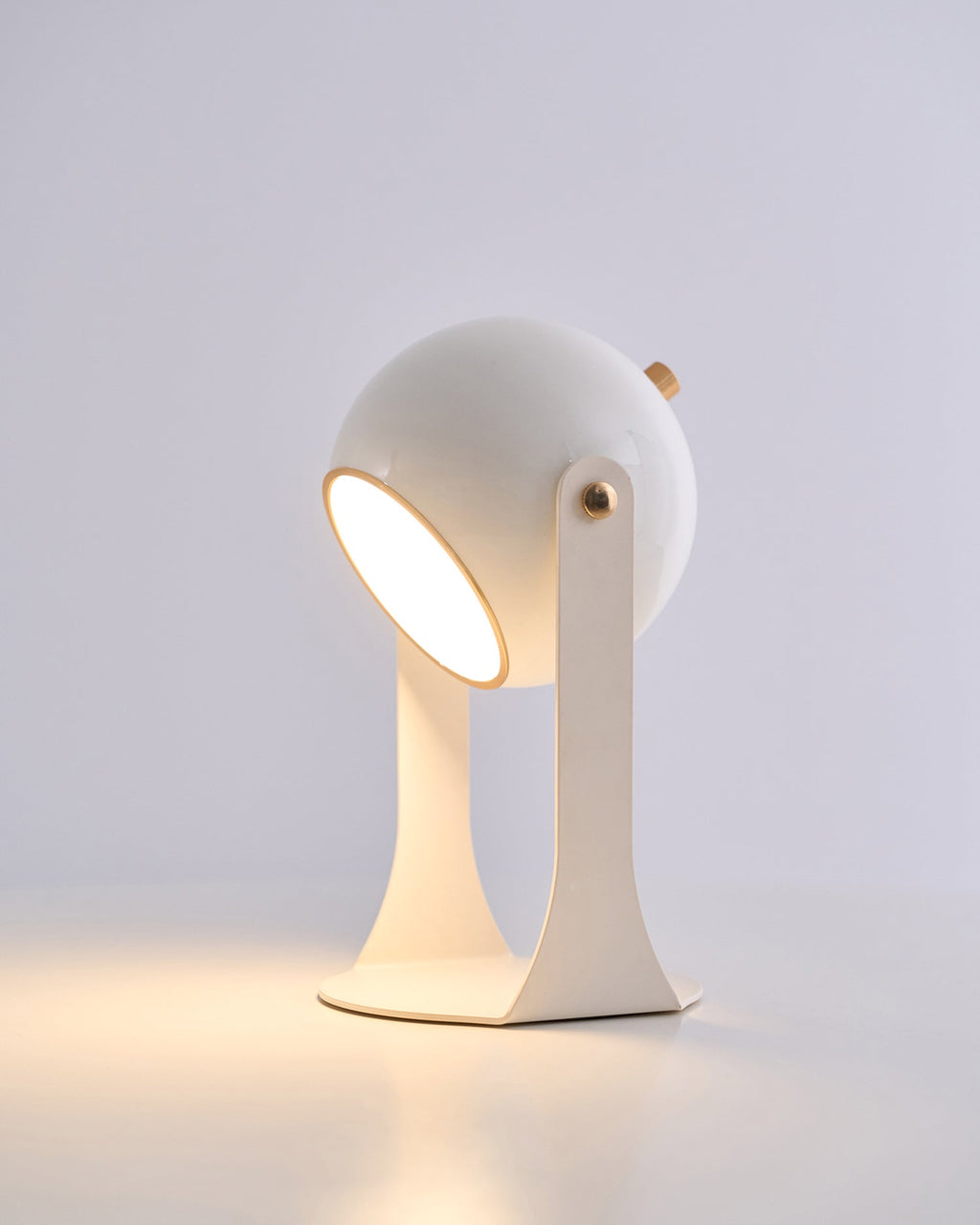 svejk-built-in-battery-table-lamp-anzaz--34