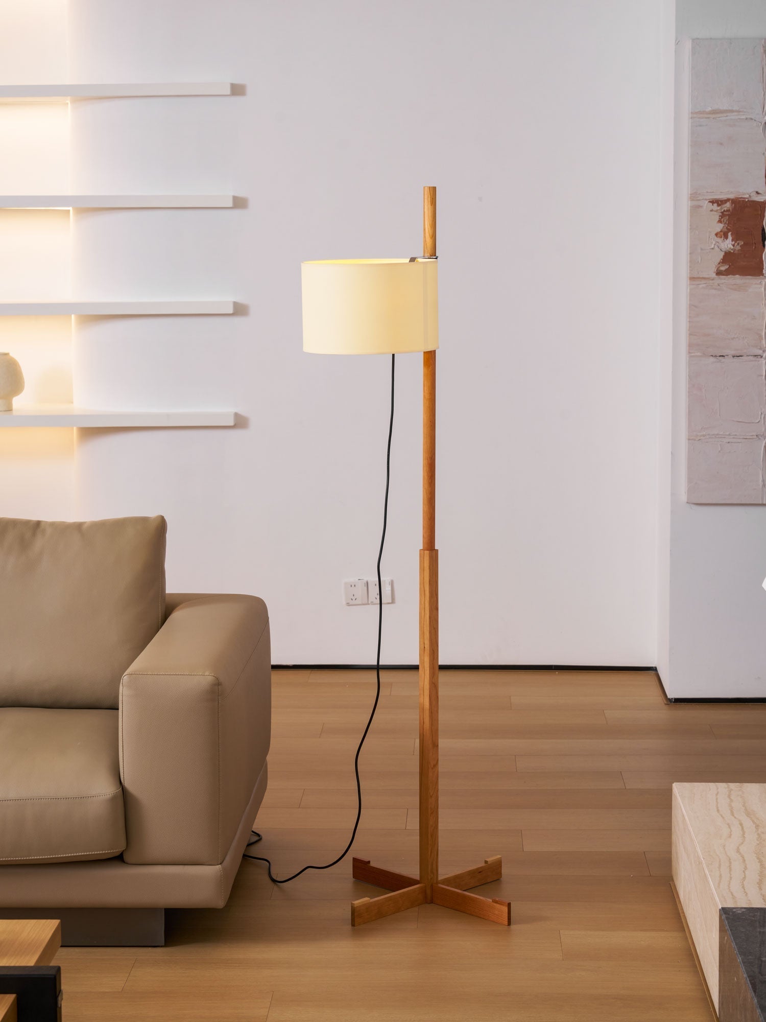 svelte-silhouette-floor-lamp-anzaz--32