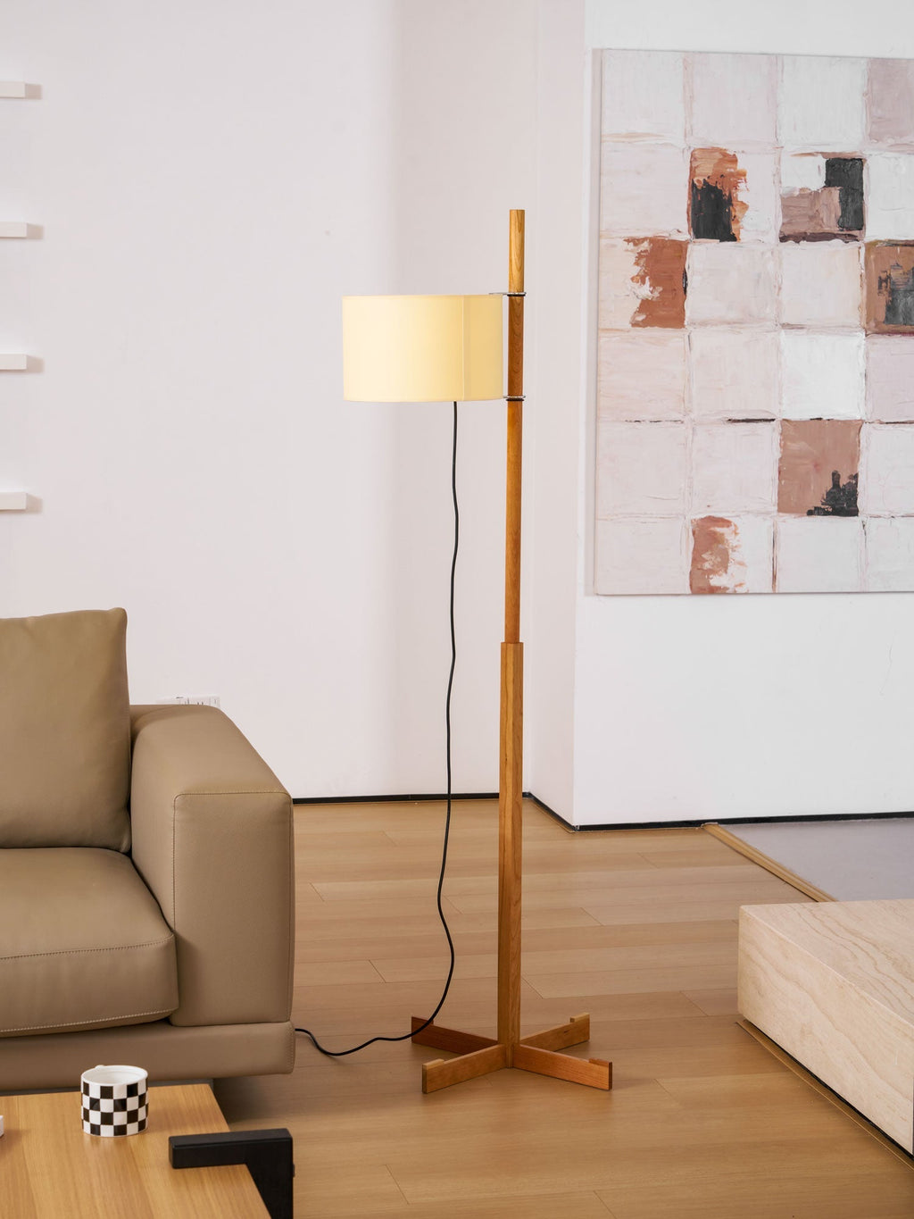 svelte-silhouette-floor-lamp-anzaz--36