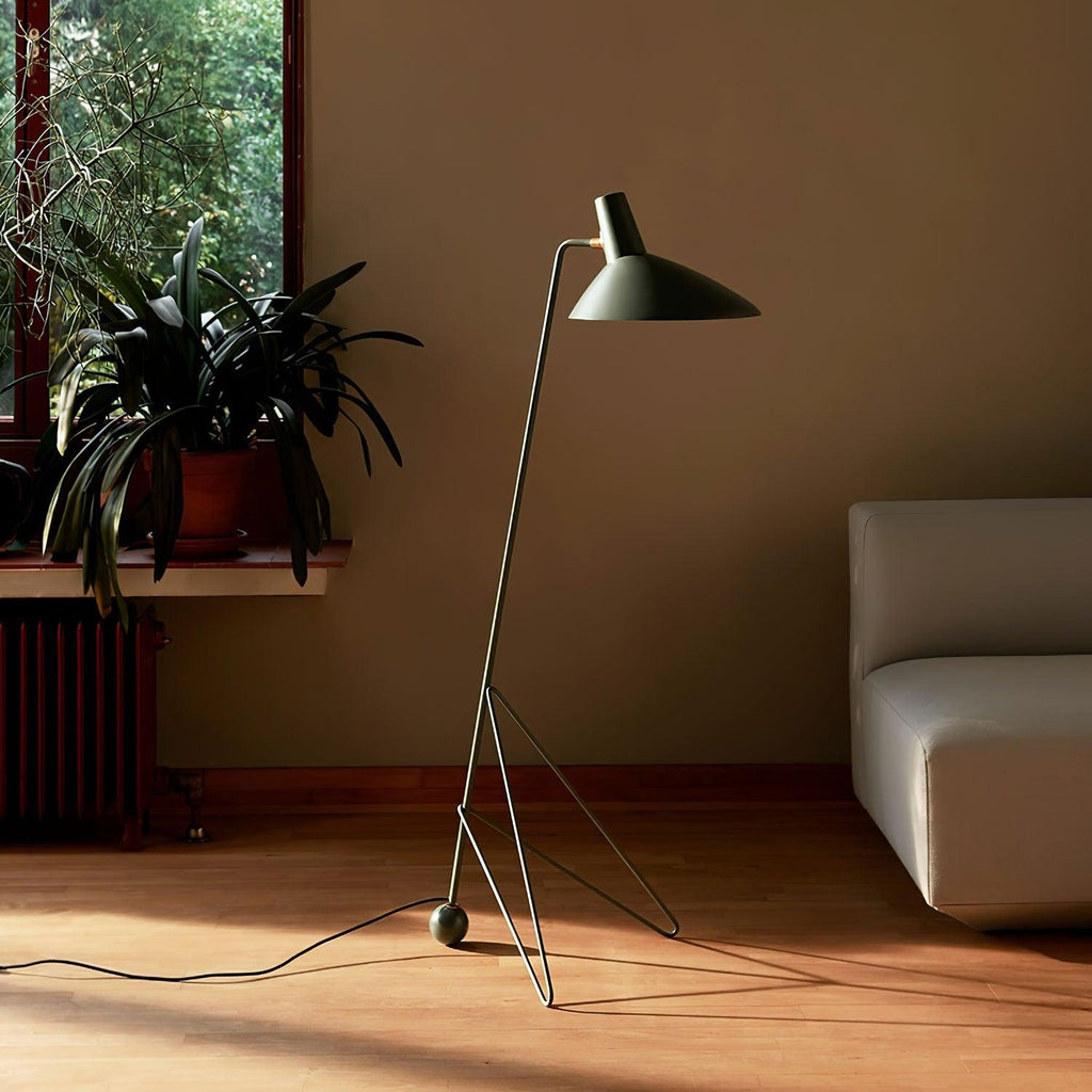 svelte-noir-floor-lamp-anzaz--14