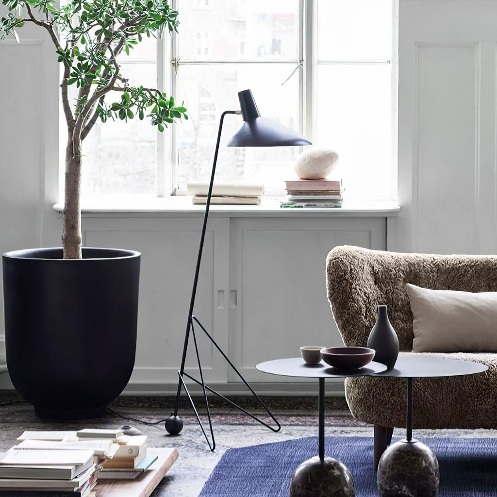 svelte-noir-floor-lamp-anzaz--18