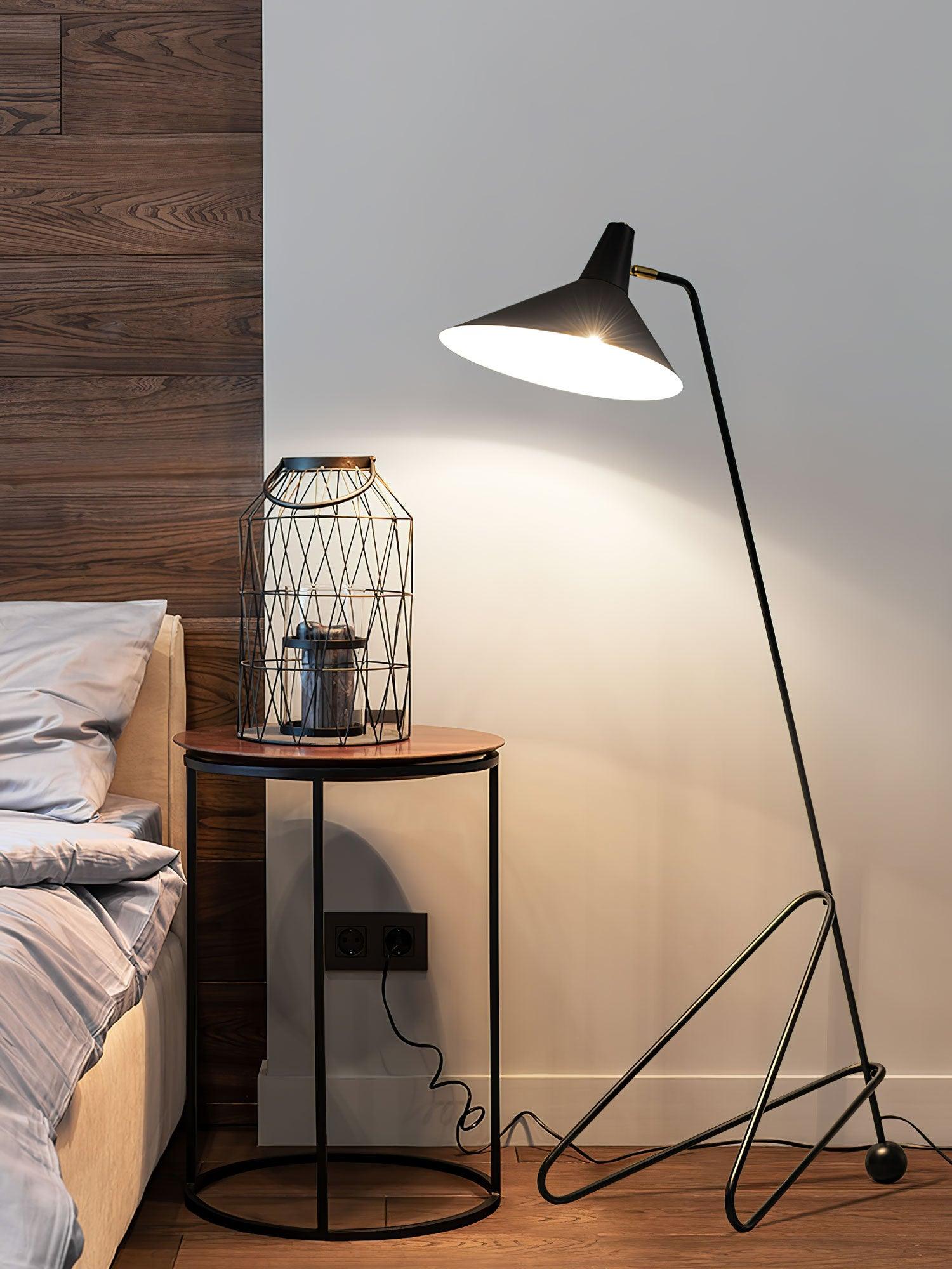 svelte-noir-floor-lamp-anzaz--30
