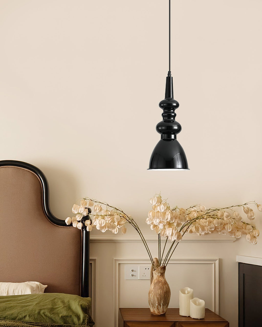svelte-noir-pendant-light-anzaz--20