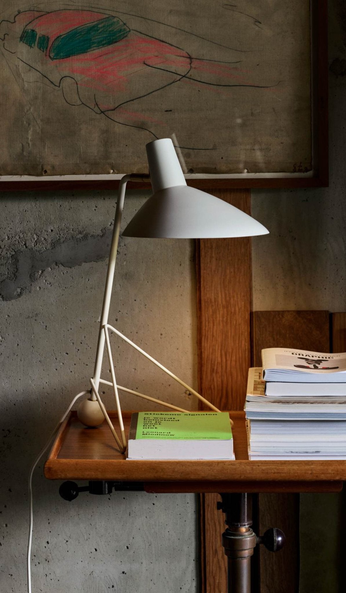 svelte-noir-table-lamp-anzaz--30