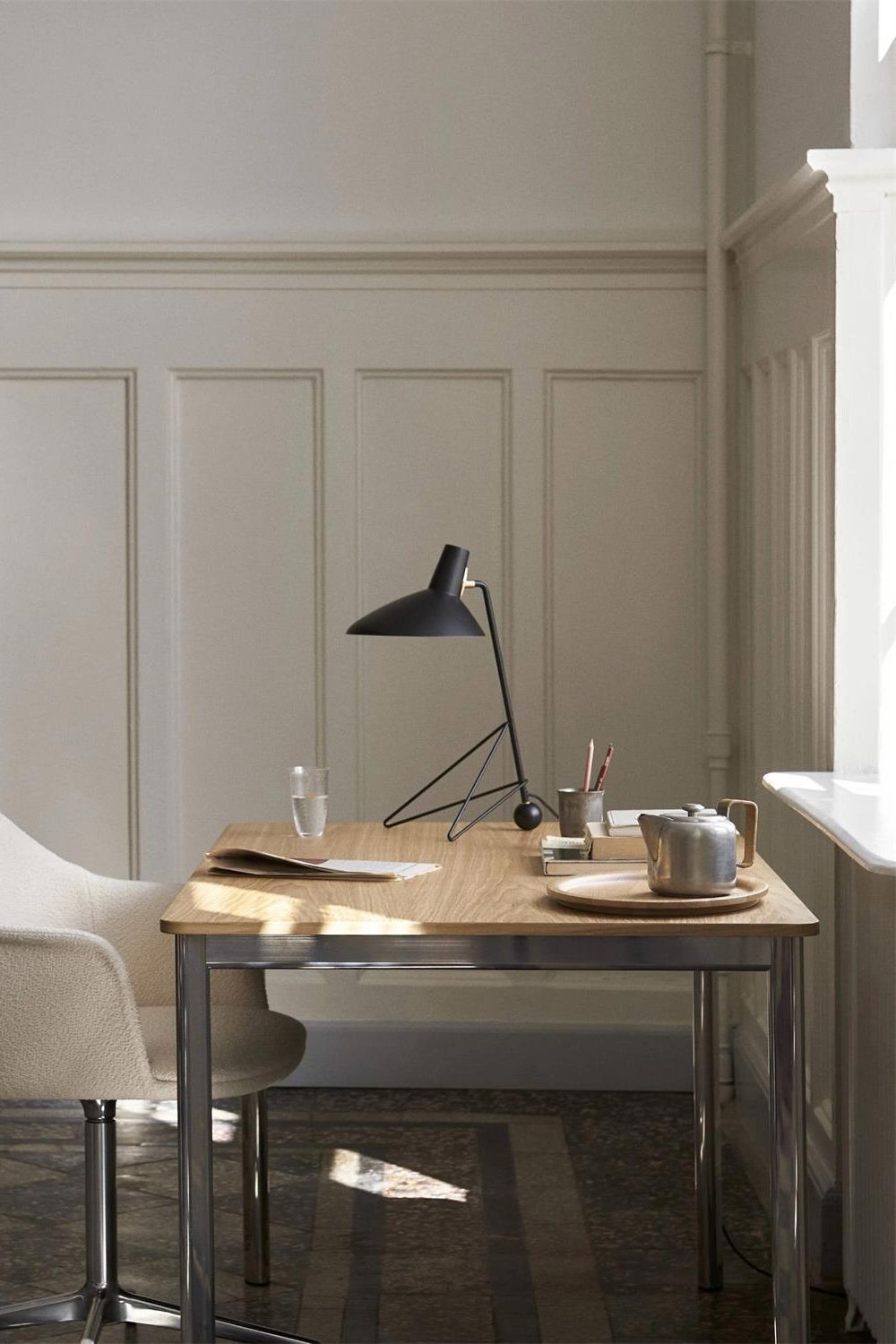 svelte-noir-table-lamp-anzaz--28