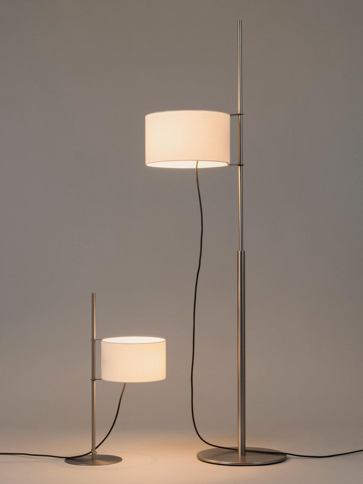 svelte-silhouette-floor-lamp-anzaz--39