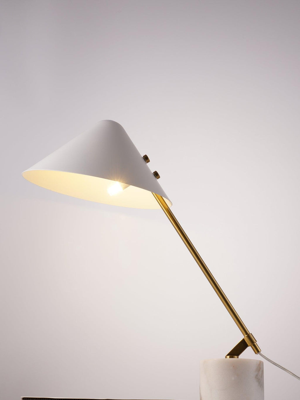 small_hat_table_lamp-anzaz--21