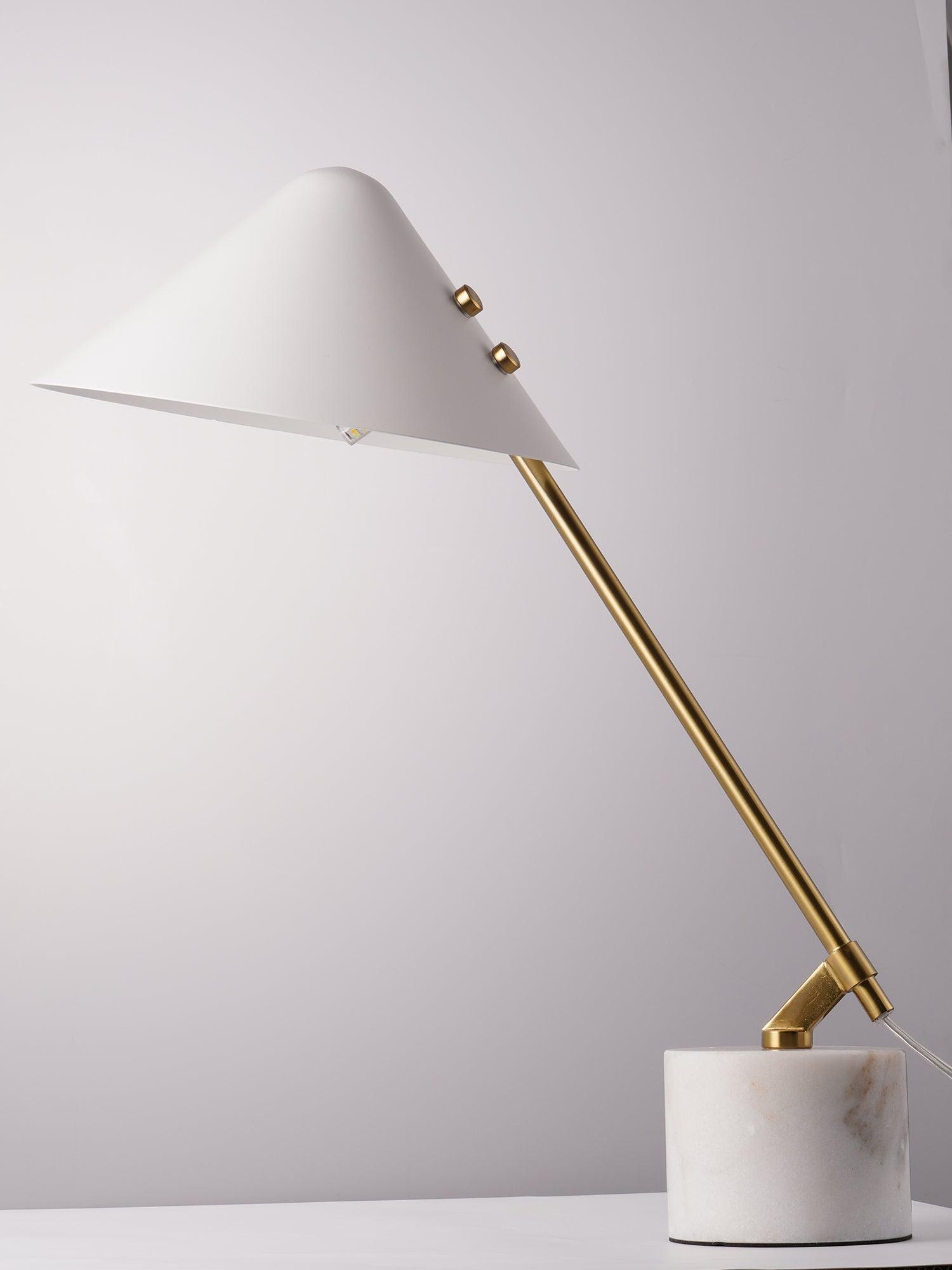 small_hat_table_lamp-anzaz--23