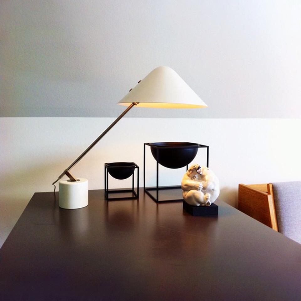 small_hat_table_lamp-anzaz-White-2