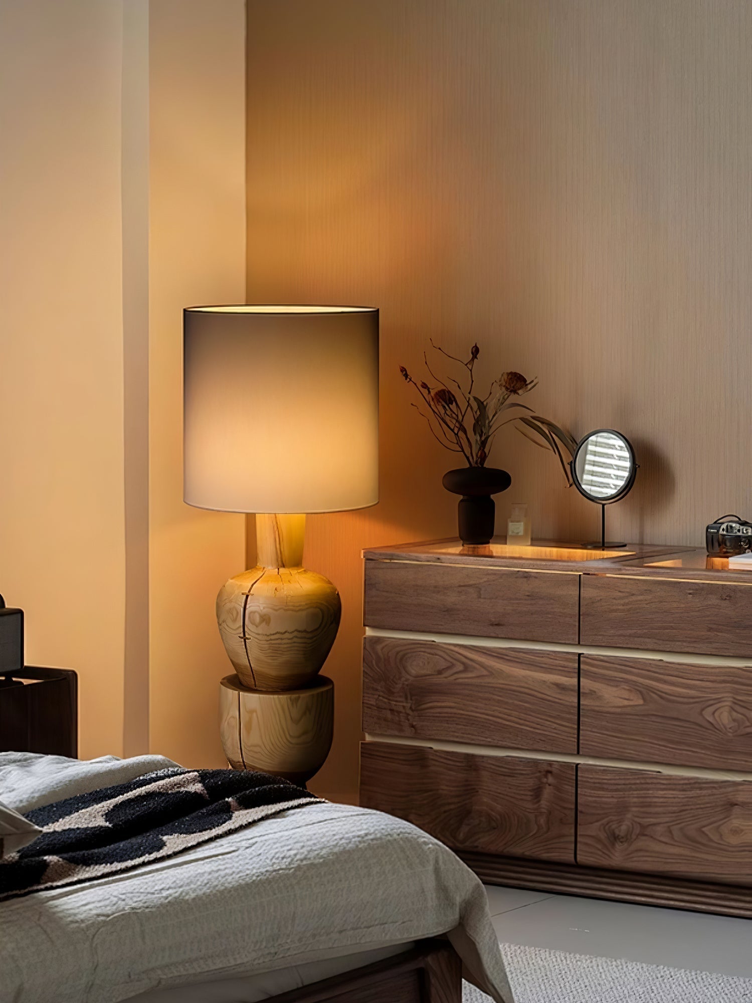 sylvia-wood-floor-lamp-anzaz--9