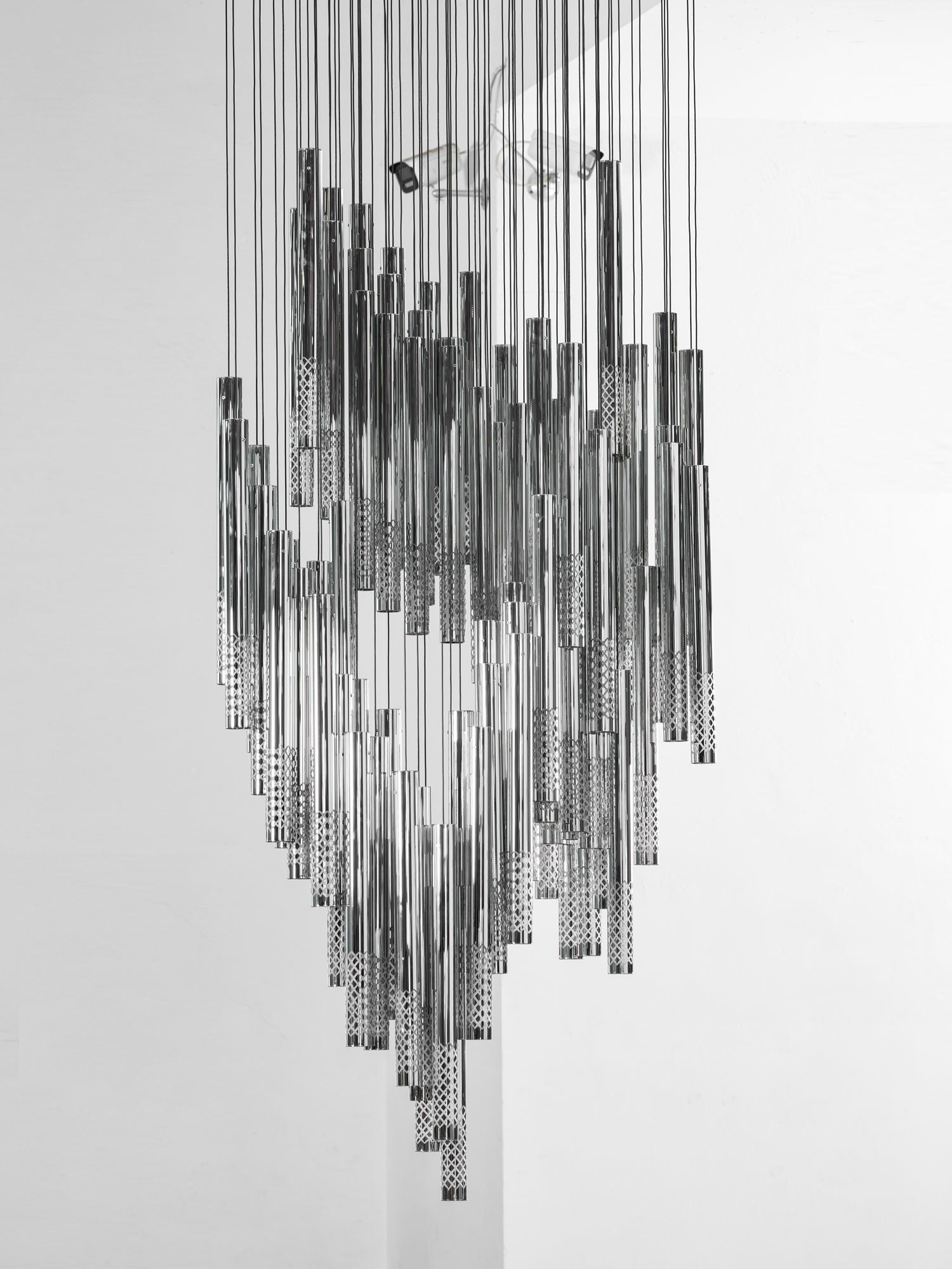 symphony-orchestra-chandelier-anzaz-Chrome-16