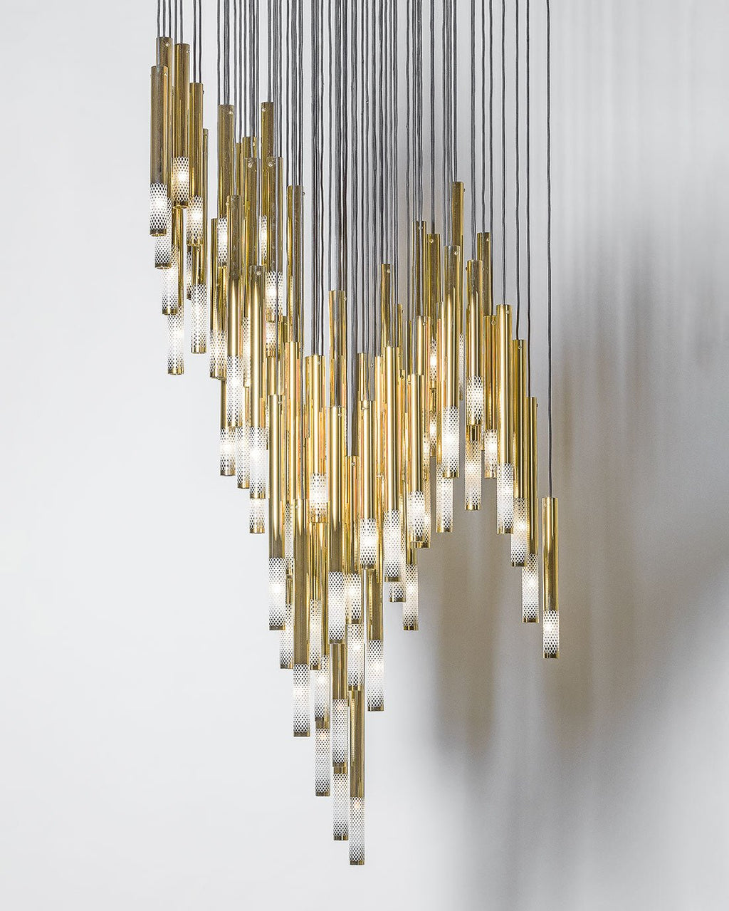 symphony-orchestra-chandelier-anzaz--23