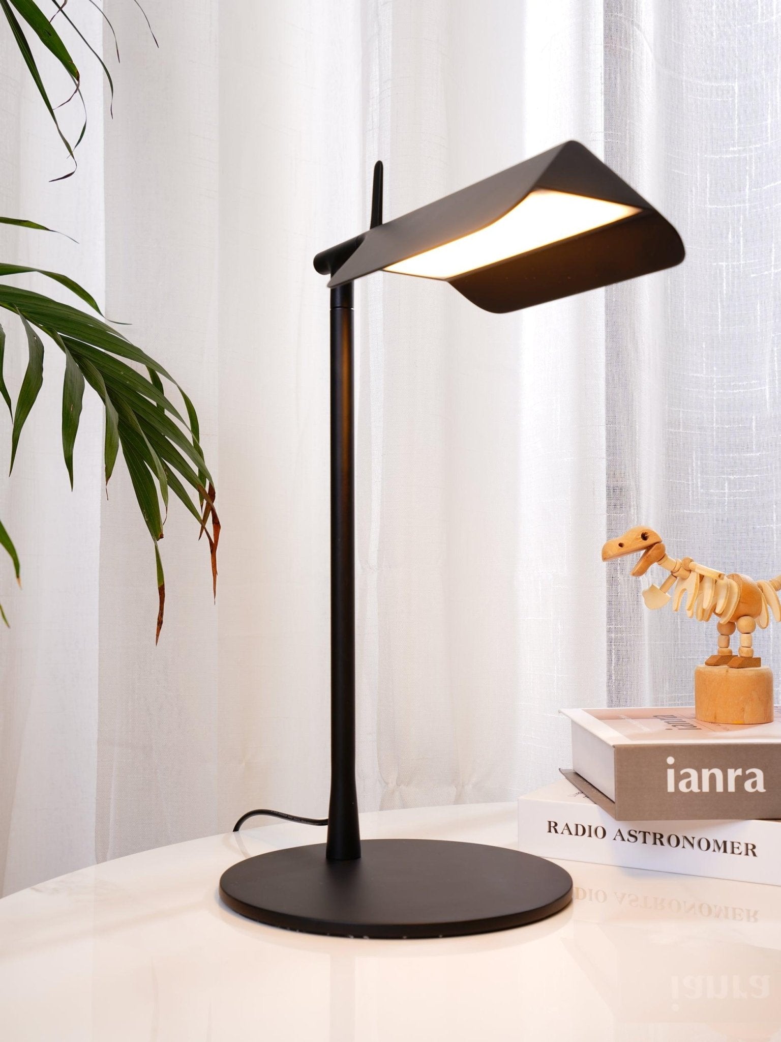 pivot-ease-table-lamp-anzaz-Cool Light-6