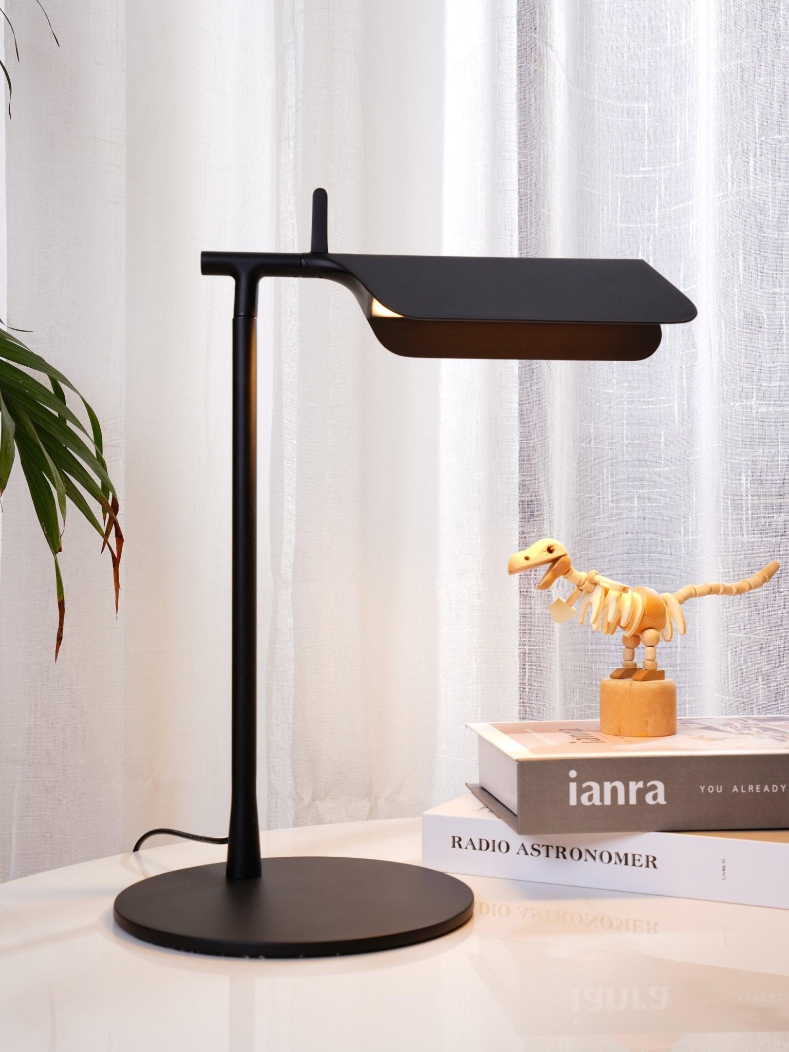 pivot-ease-table-lamp-anzaz-Cool Light-5