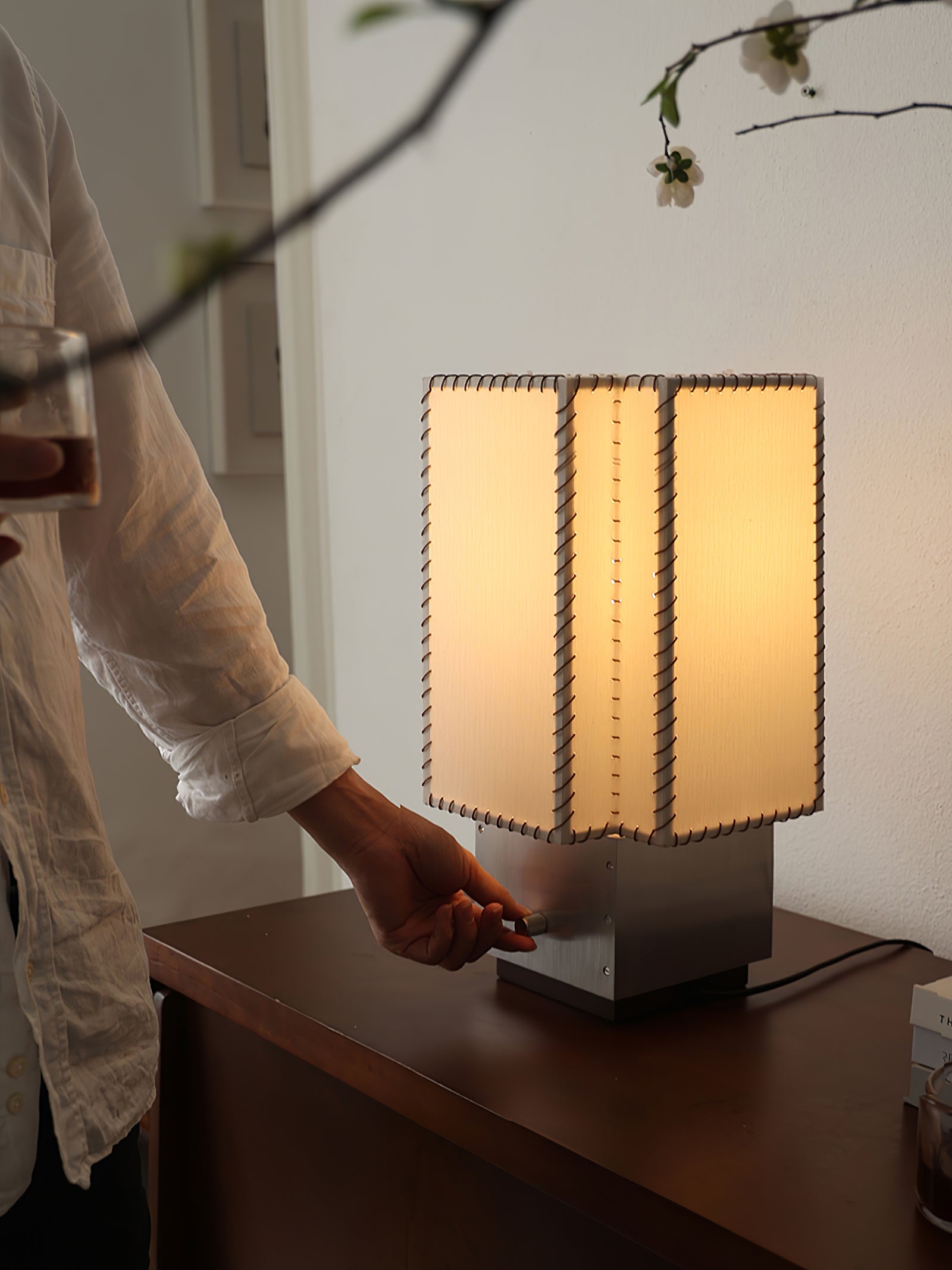 tanu-stitch-table-lamp-anzaz-Nickel & White-2