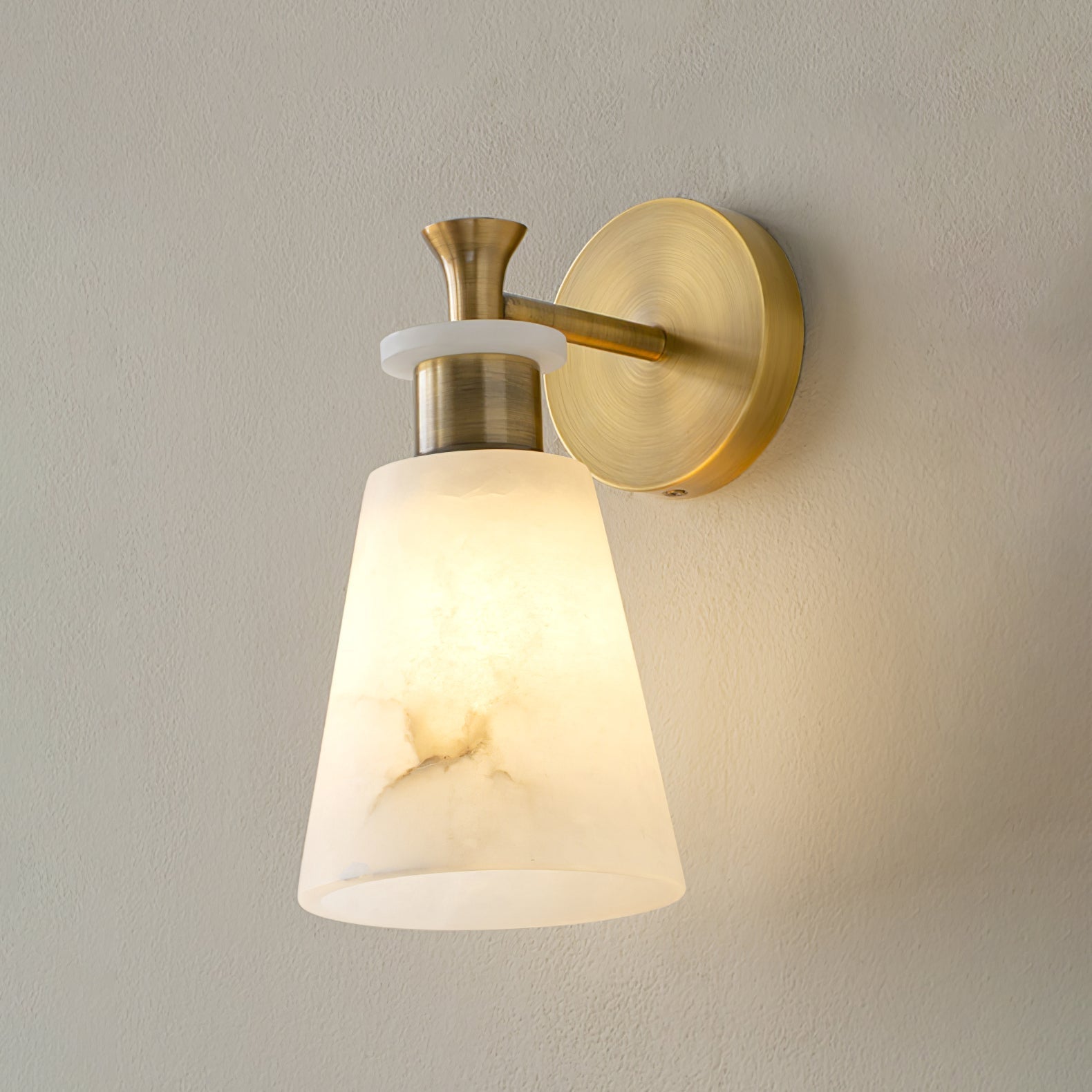 tapered-alabaster-wall-sconce-anzaz--11