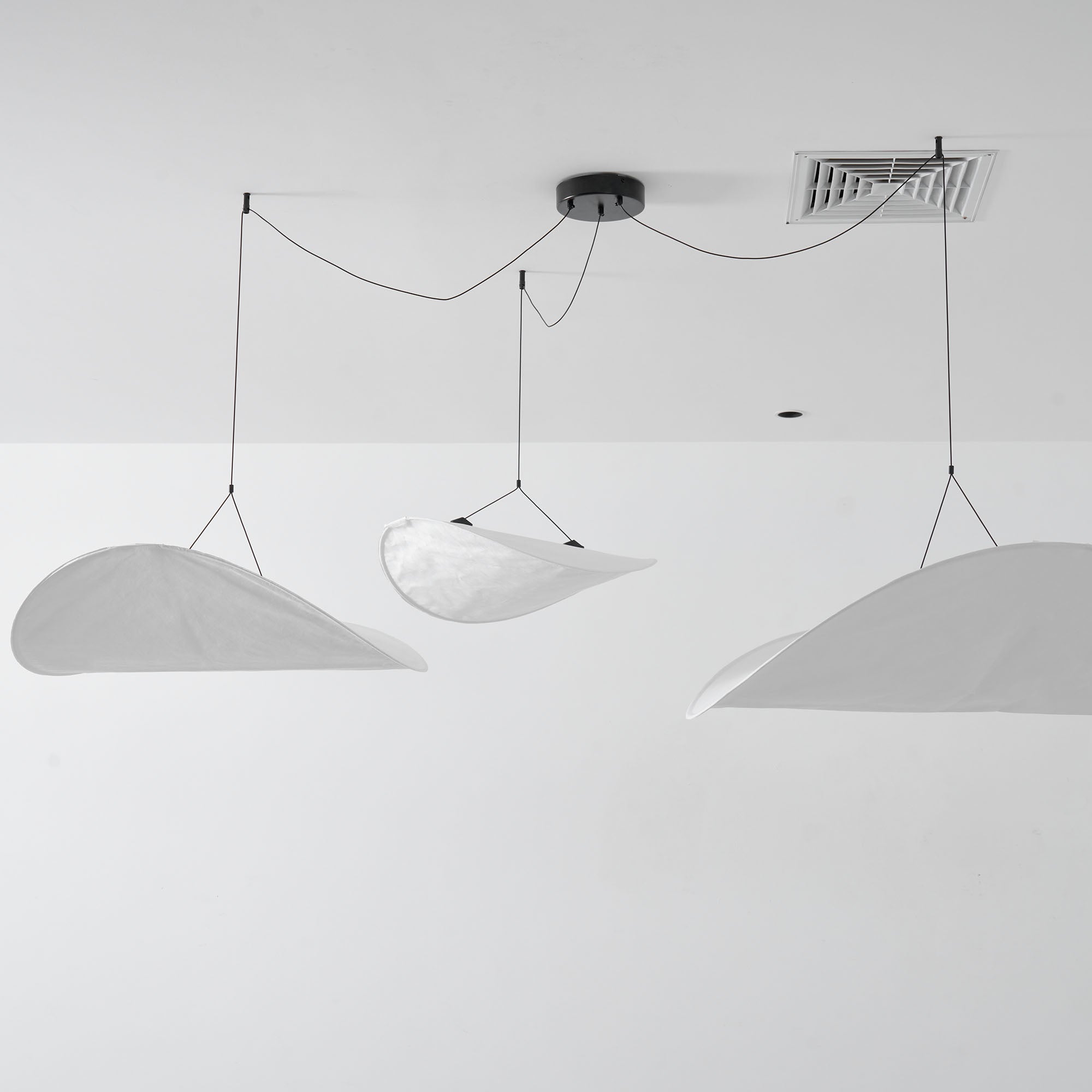 tense-tyvek-pendant-lamp-anzaz--157
