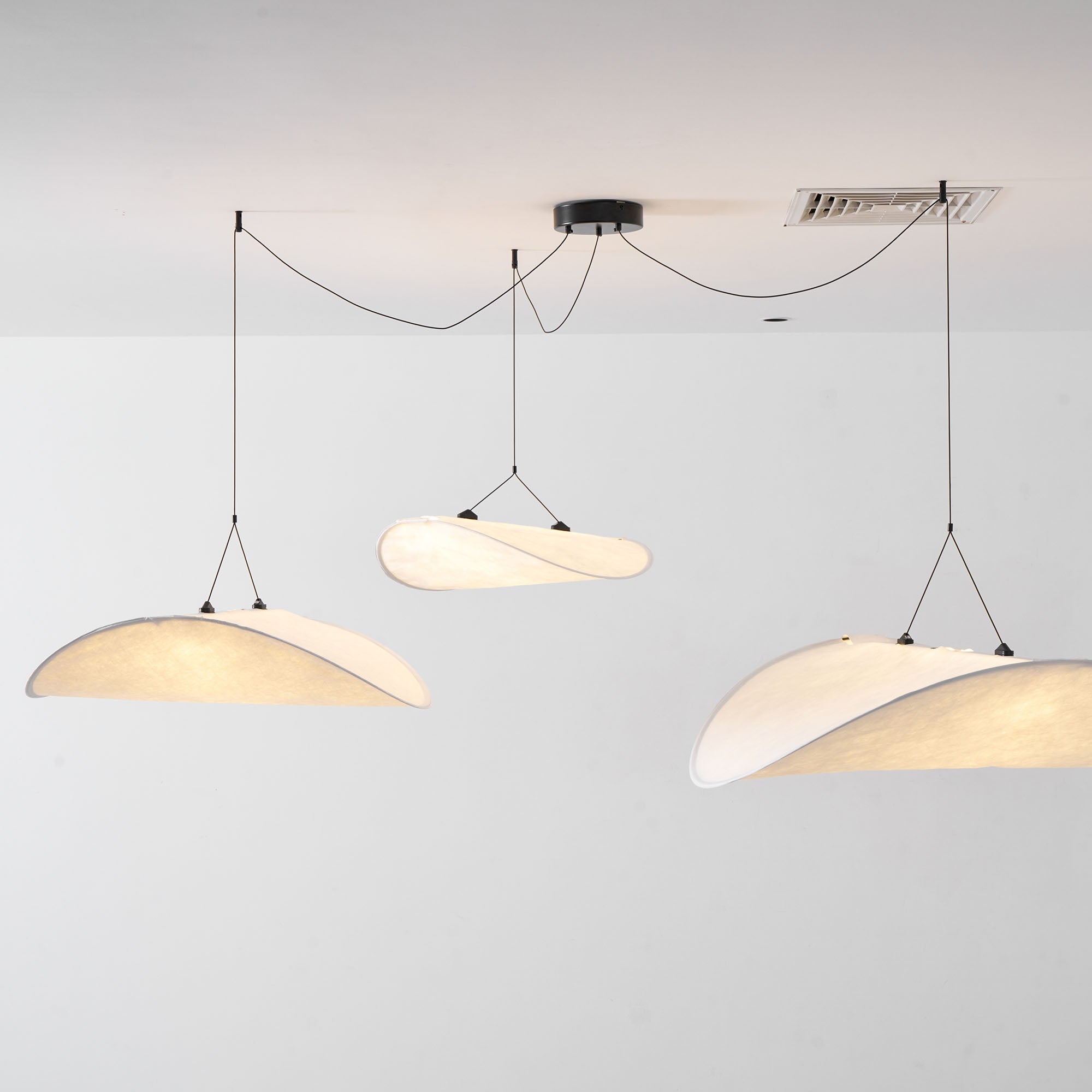 tense-tyvek-pendant-lamp-anzaz--149
