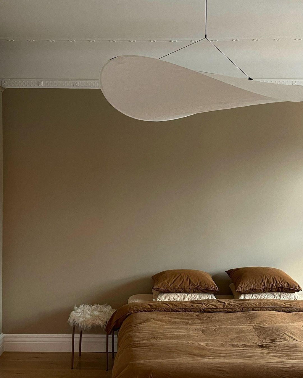 tense-tyvek-pendant-lamp-anzaz--23