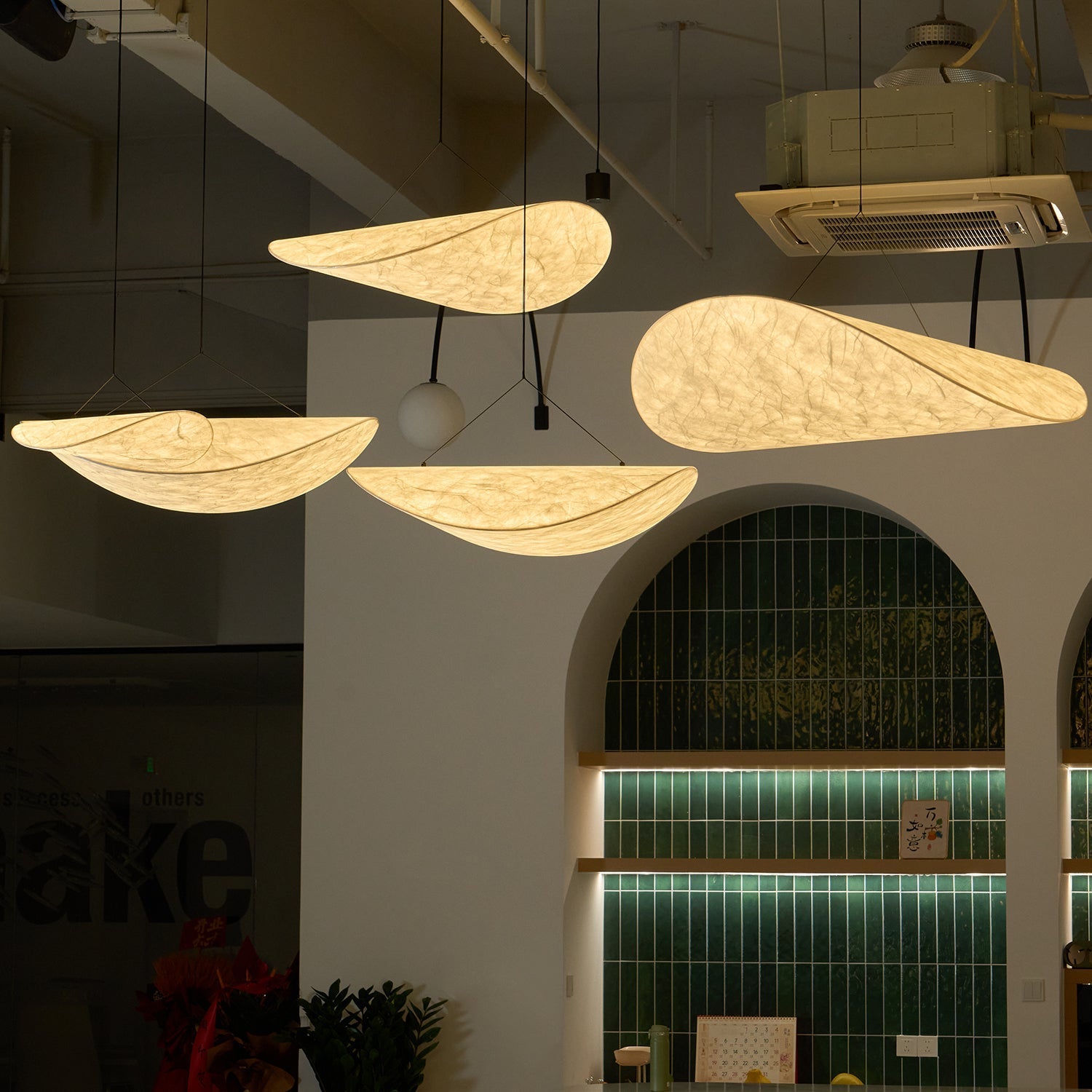tense-pendant-light-anzaz--161