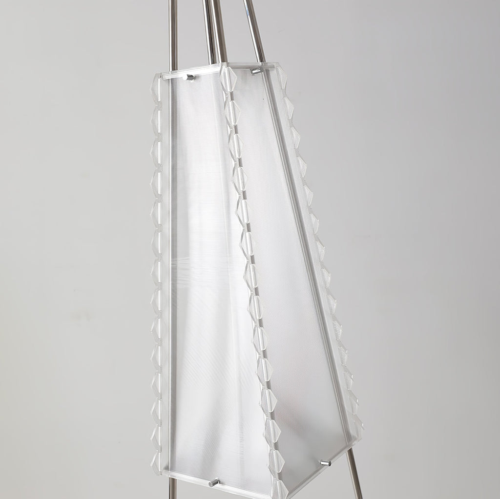 obelisk-mesh-floor-lamp-anzaz--9