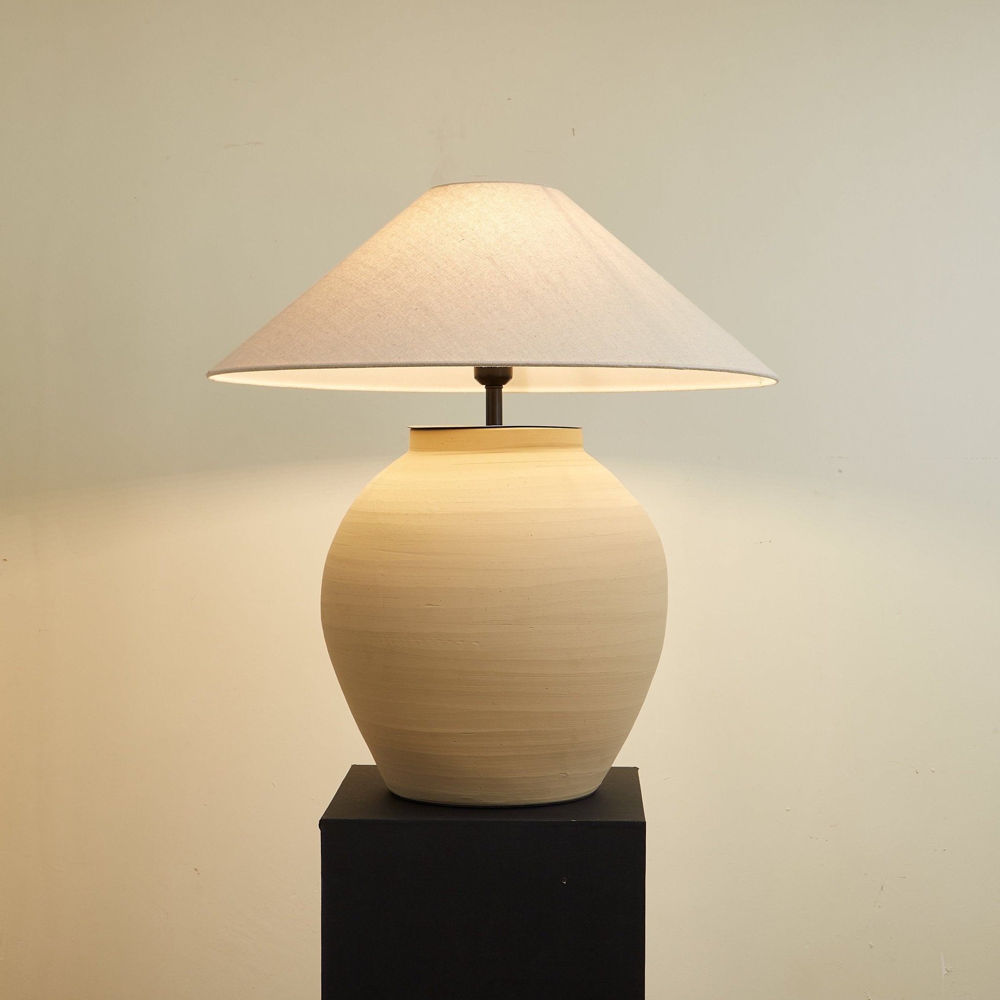 tera-table-lamp-anzaz-White & Beige-2