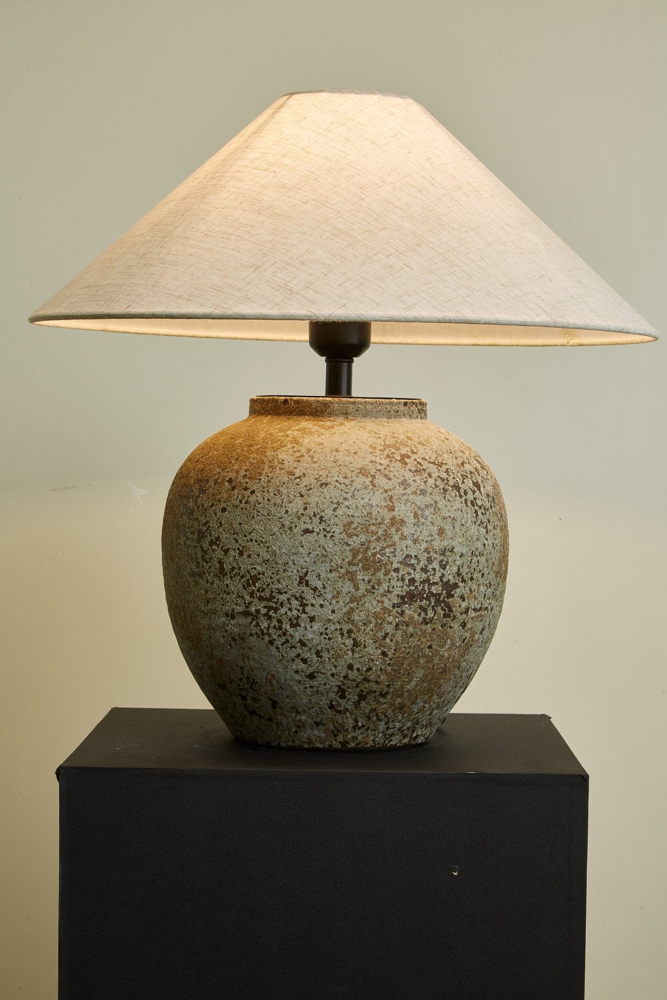terra-vessel-table-lamp-anzaz--12