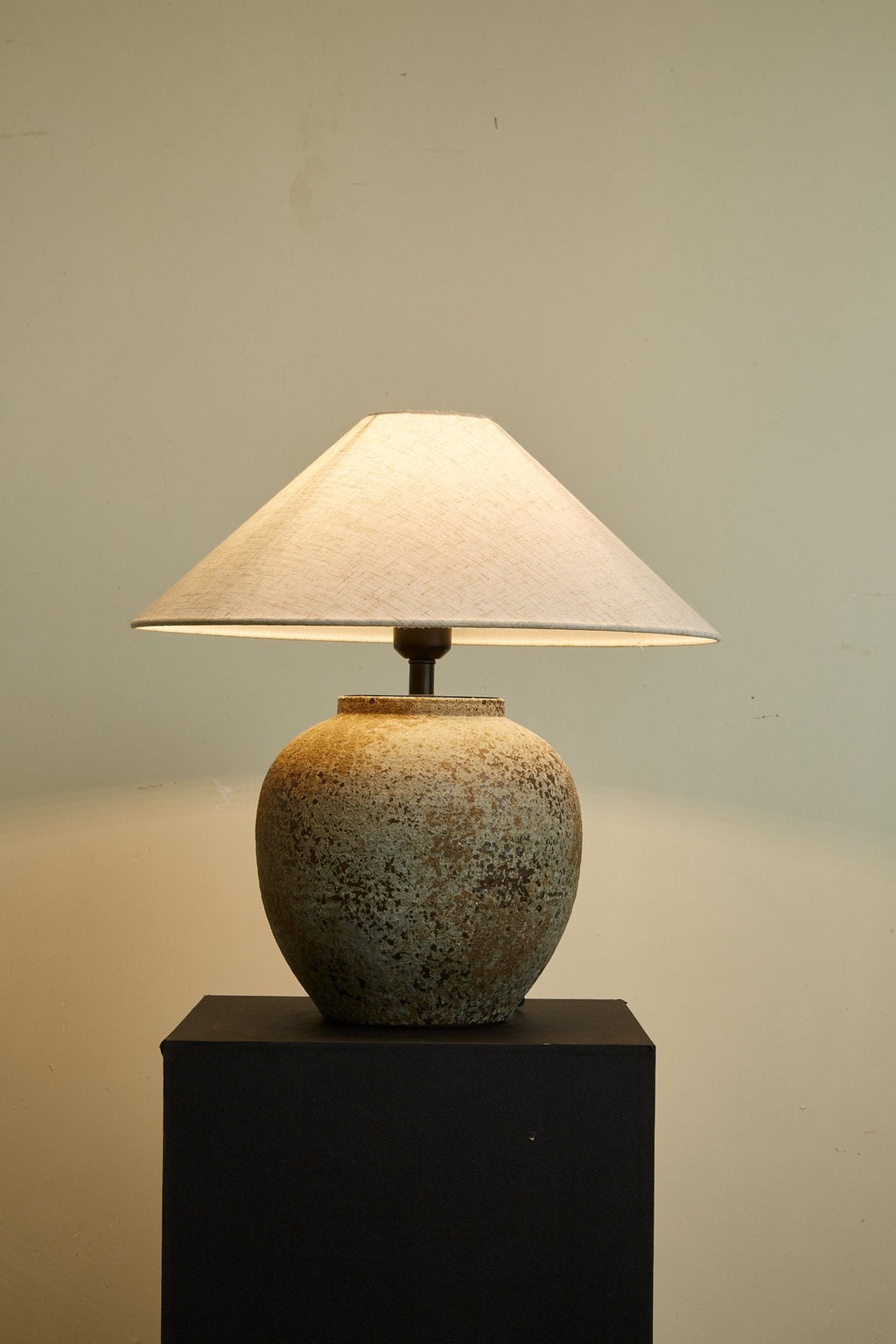 terra-vessel-table-lamp-anzaz--17