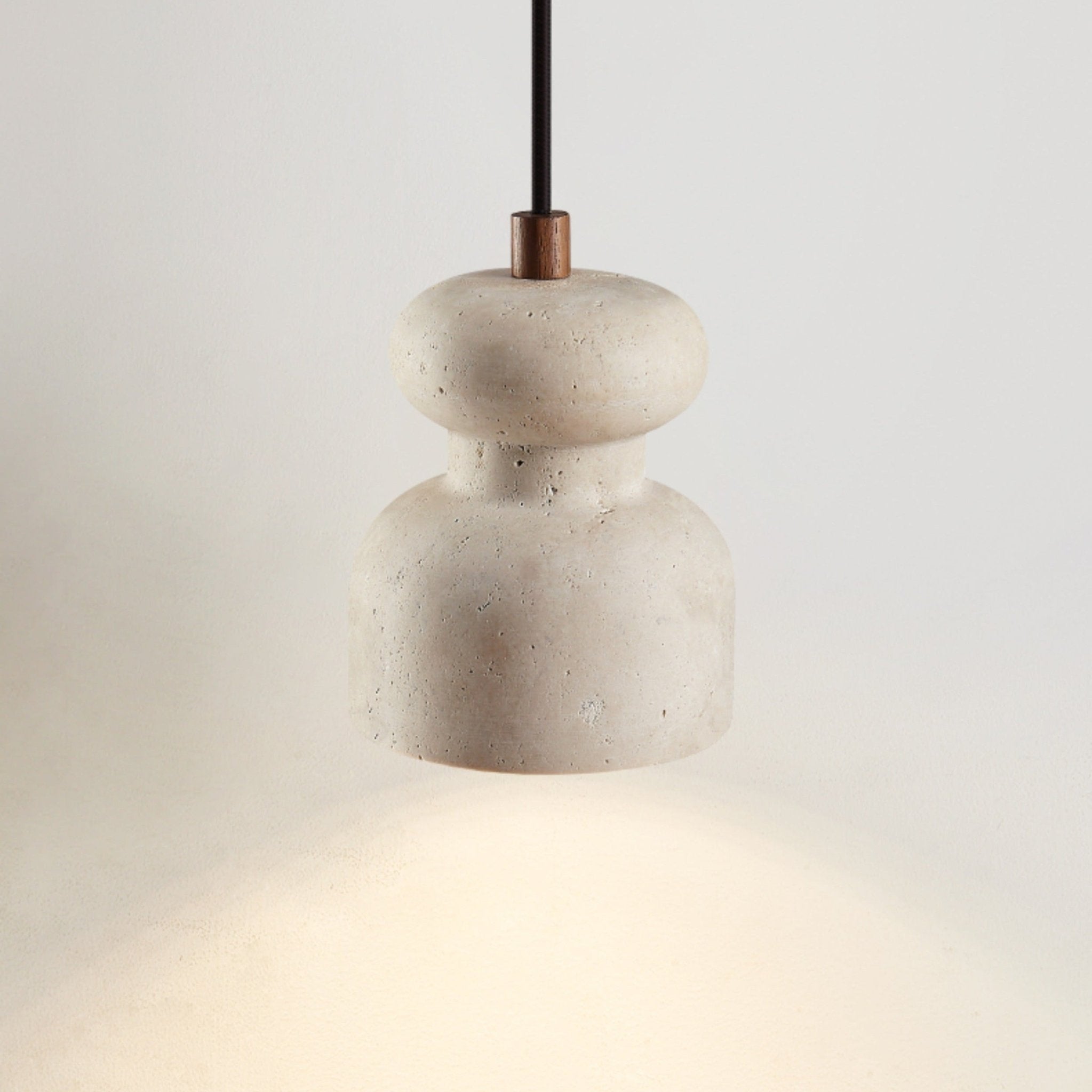 textured-travertine-gourd-pendant-light-anzaz--10