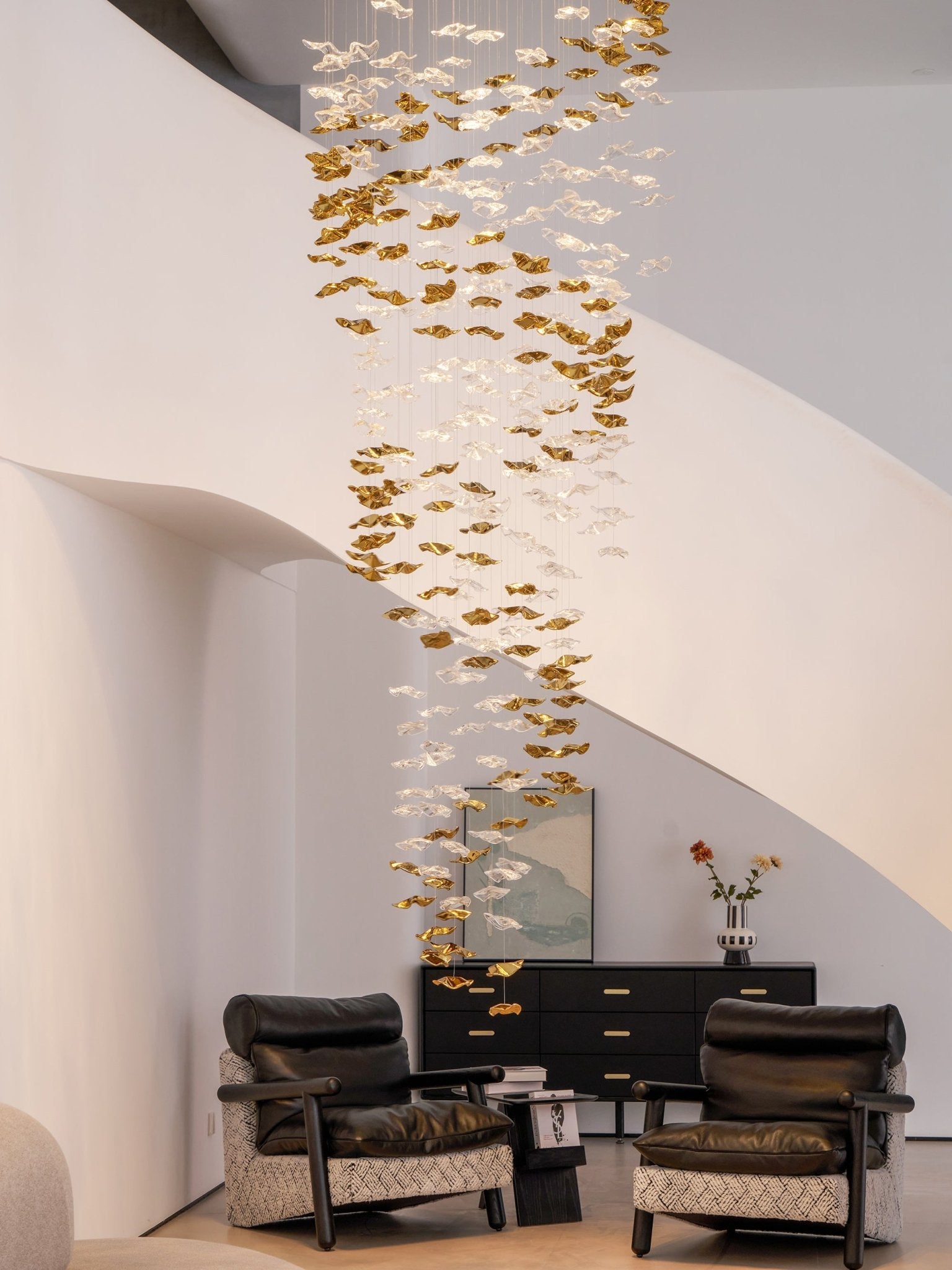 sand-sea-stair-chandelier-anzaz--51