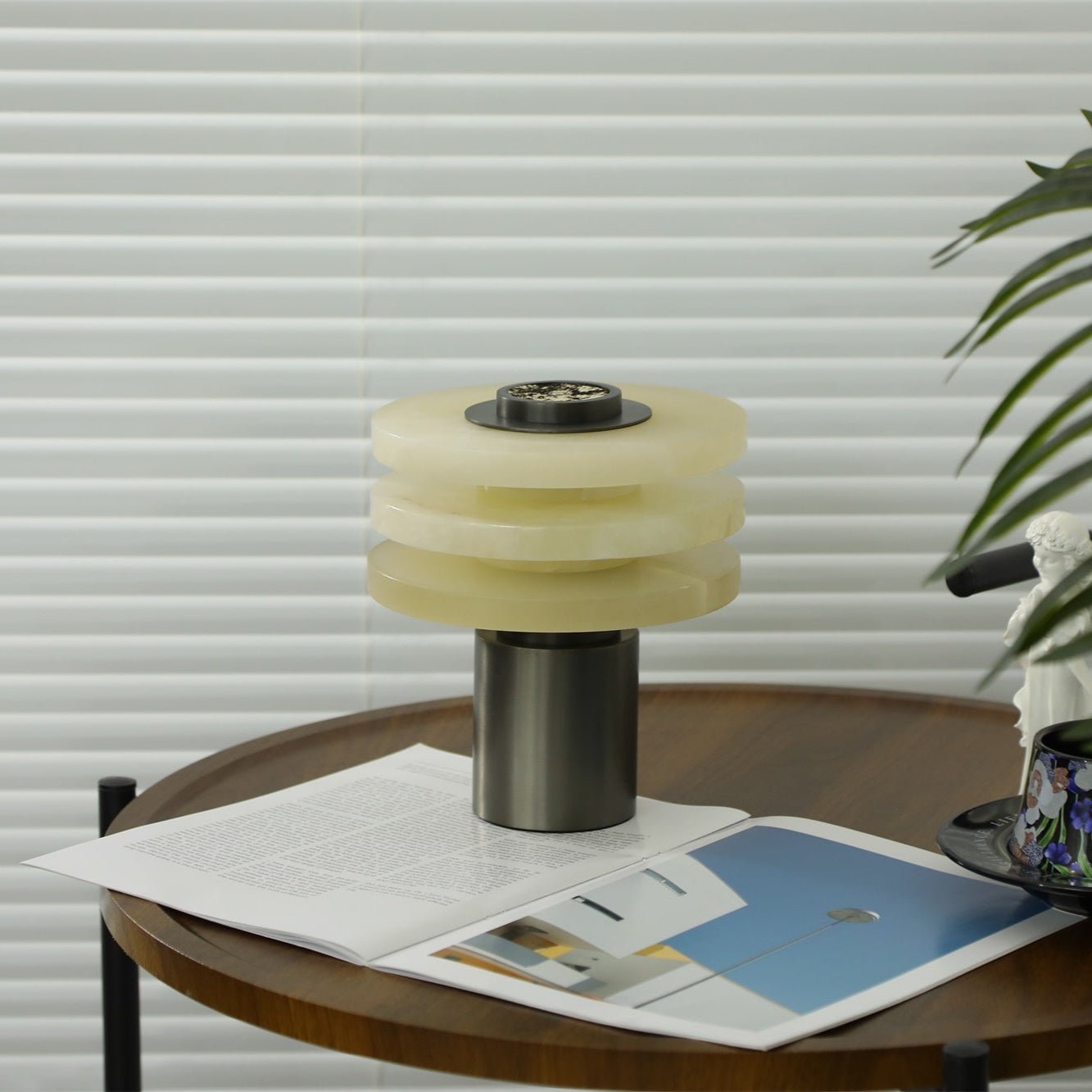 tiered-obelisk-alabaster-table-lamp-anzaz--21