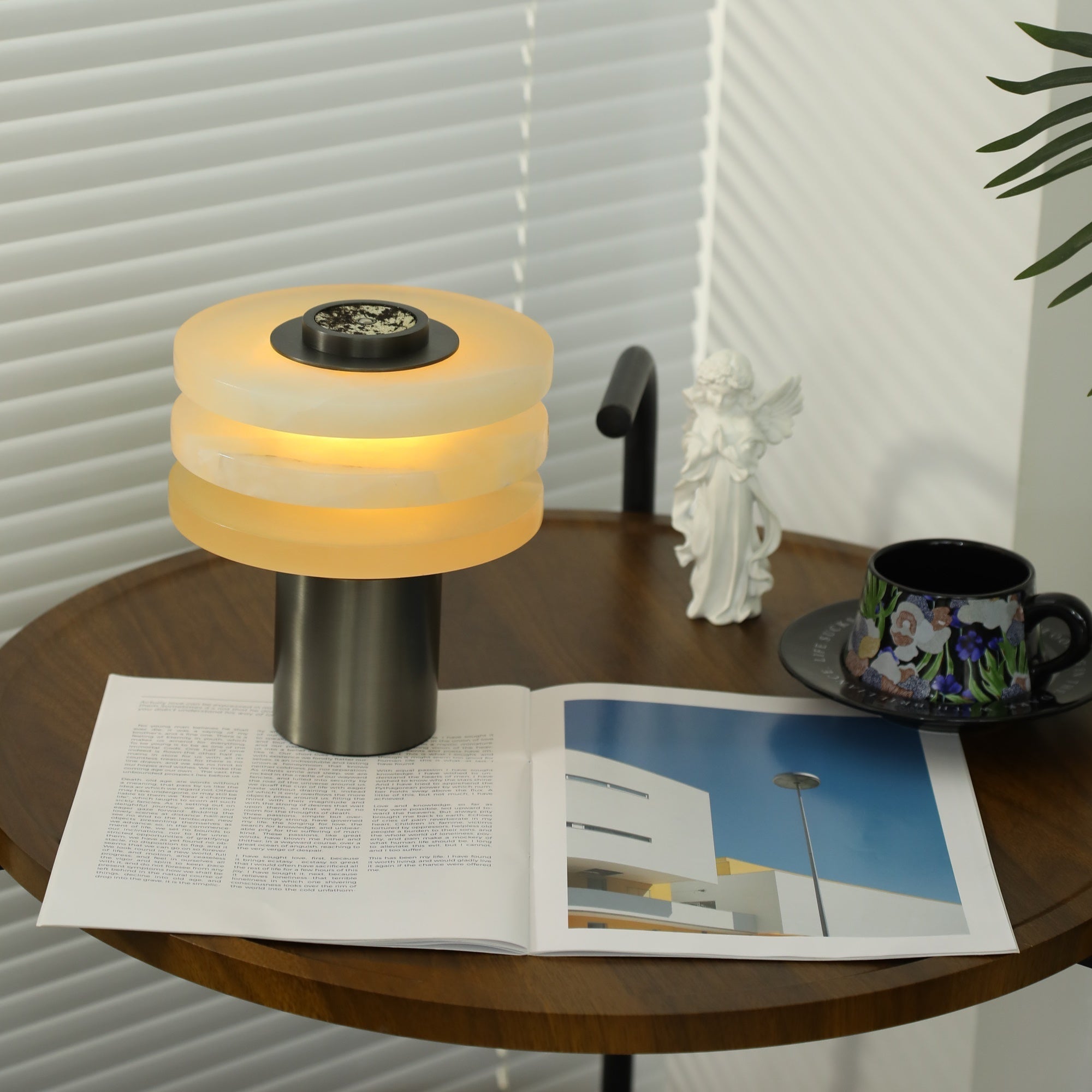 tiered-obelisk-alabaster-table-lamp-anzaz--15