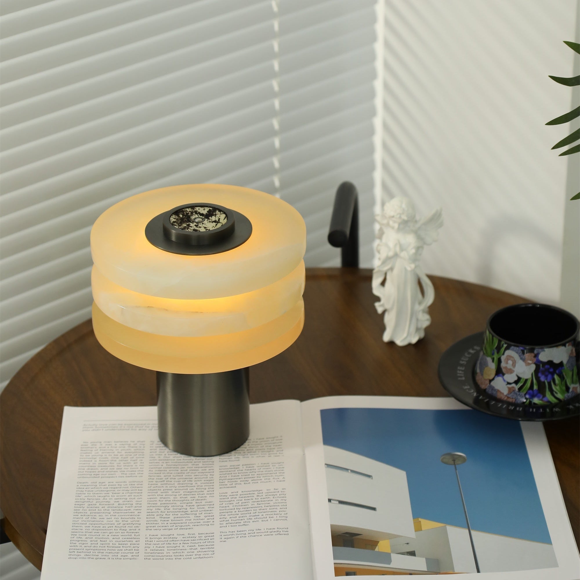 tiered-obelisk-alabaster-table-lamp-anzaz--22
