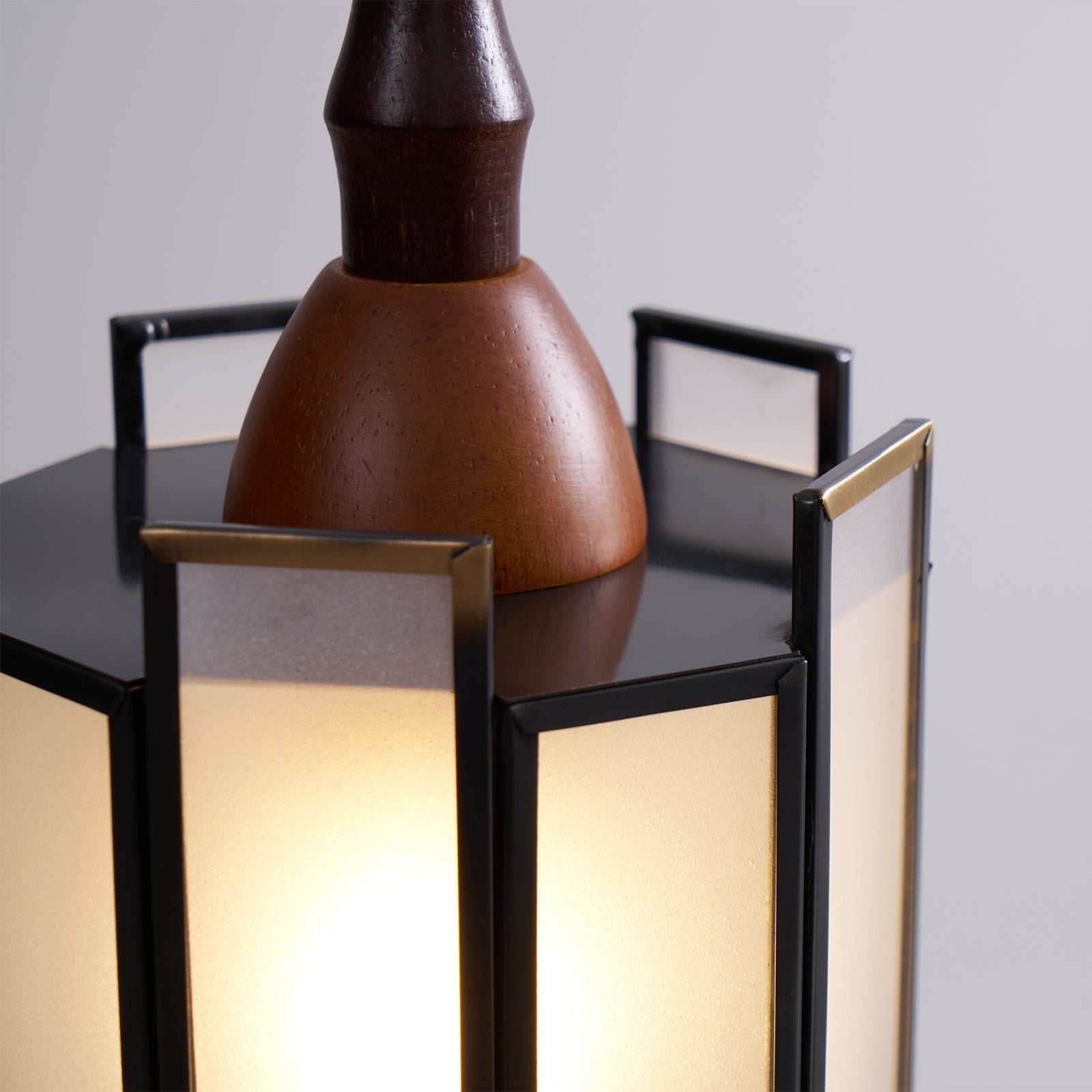 tiffany-stained-glass-pendant-lamp-anzaz--81