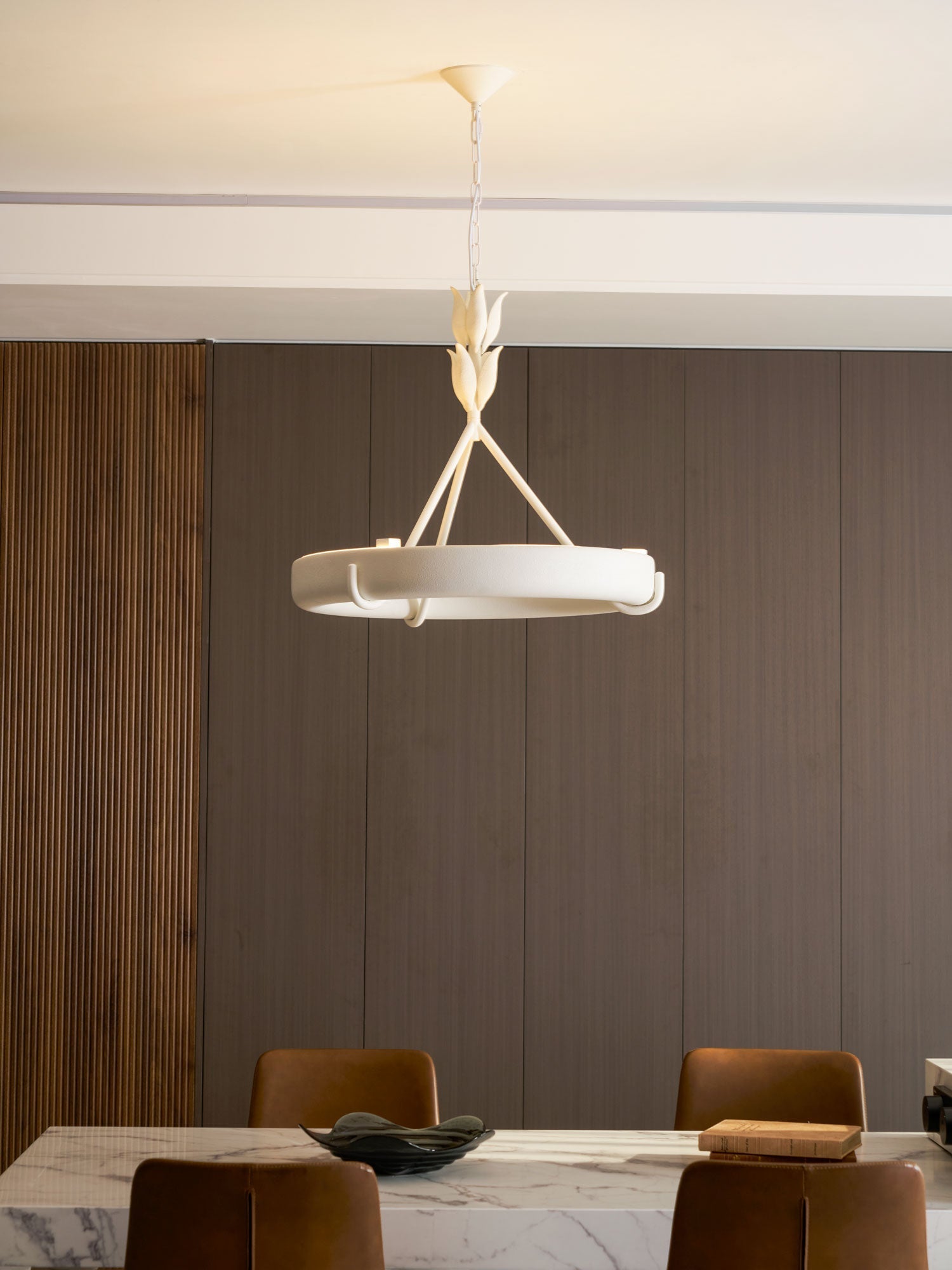 alta-plaster-chandelier-anzaz--76
