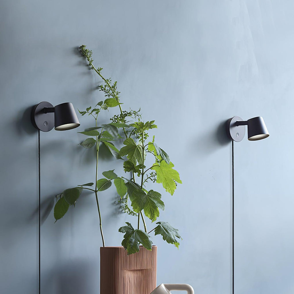 tip-plug-in-wall-lamp-anzaz-Red & Warm Light-10